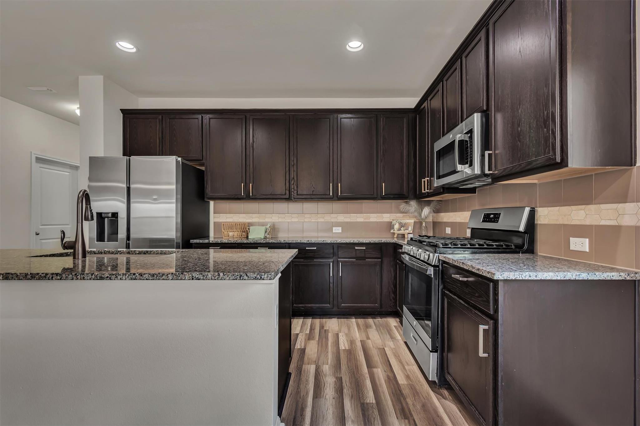 139 Billowing Way Property Photo 11