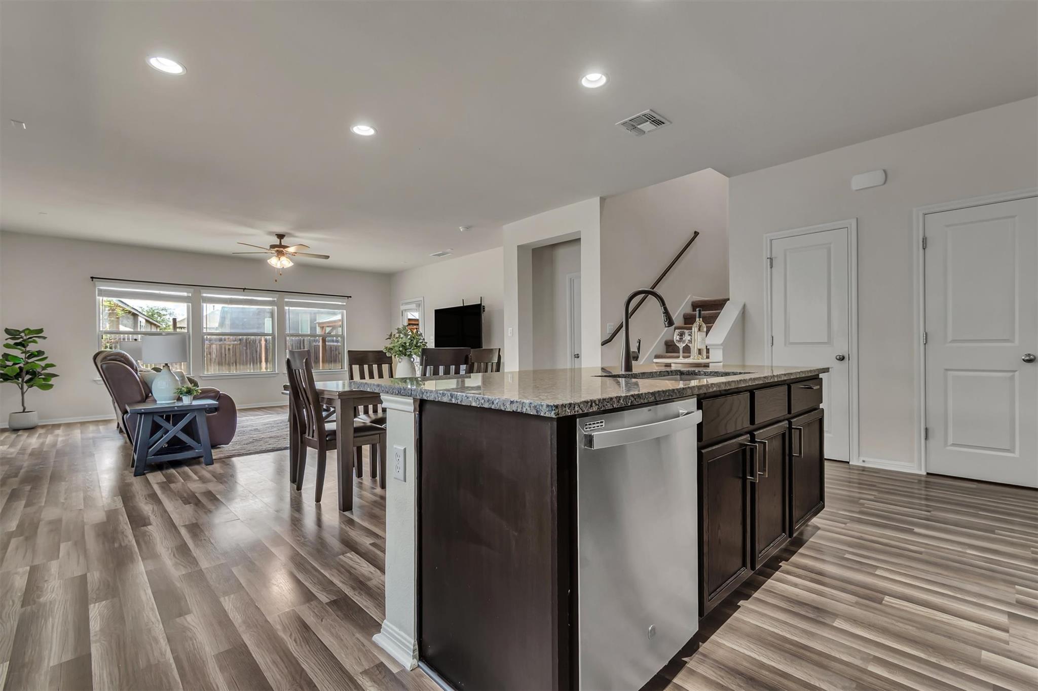 139 Billowing Way Property Photo 18