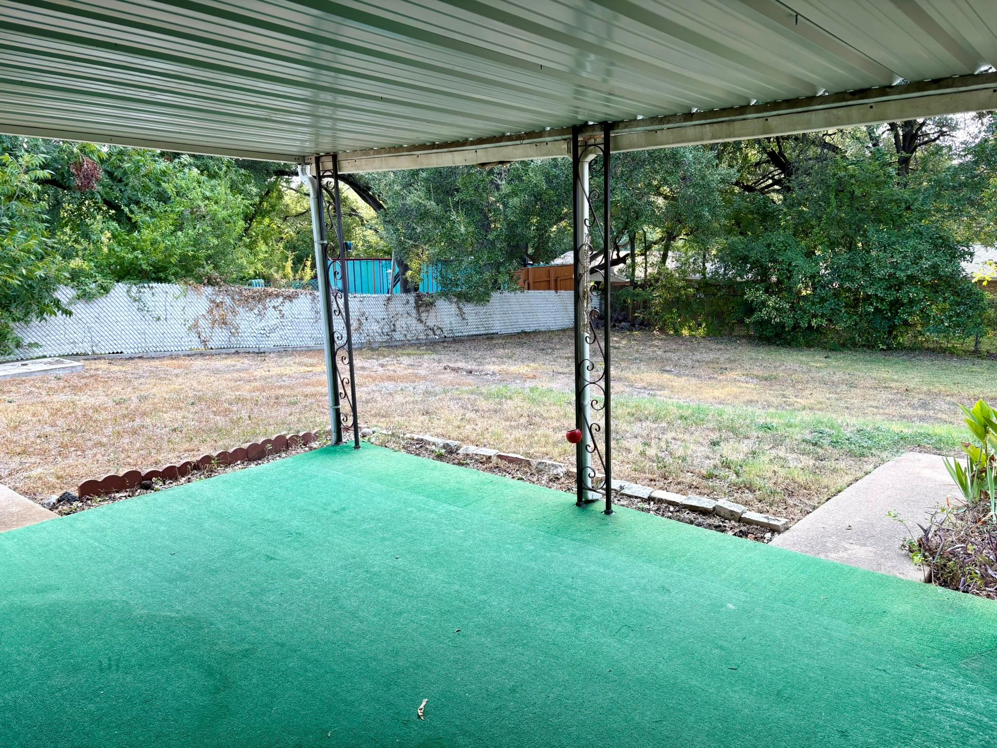 11401 Indianhead Dr Property Photo 14