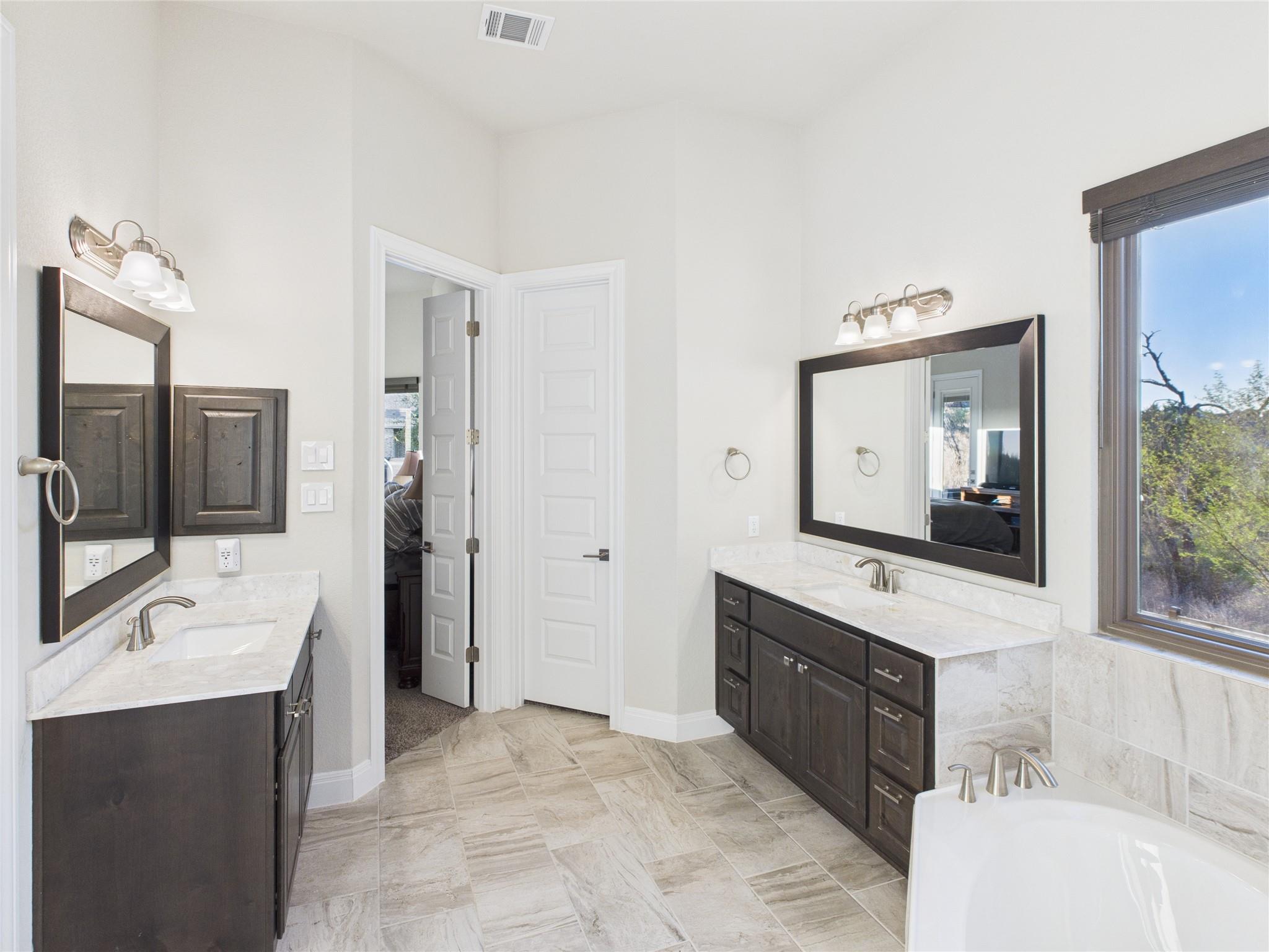 125 Frogfruit Way Property Photo 23