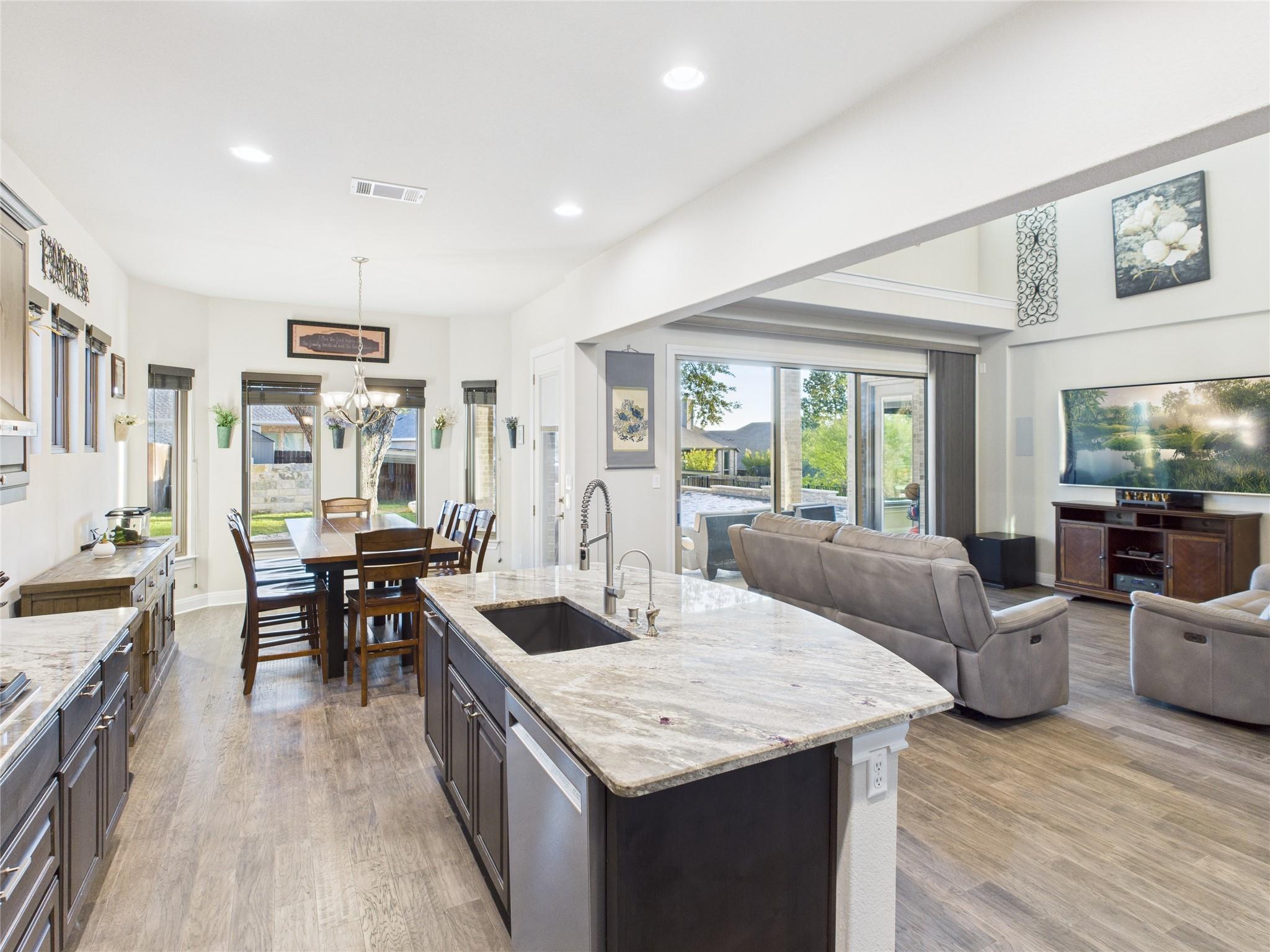 125 Frogfruit Way Property Photo 24