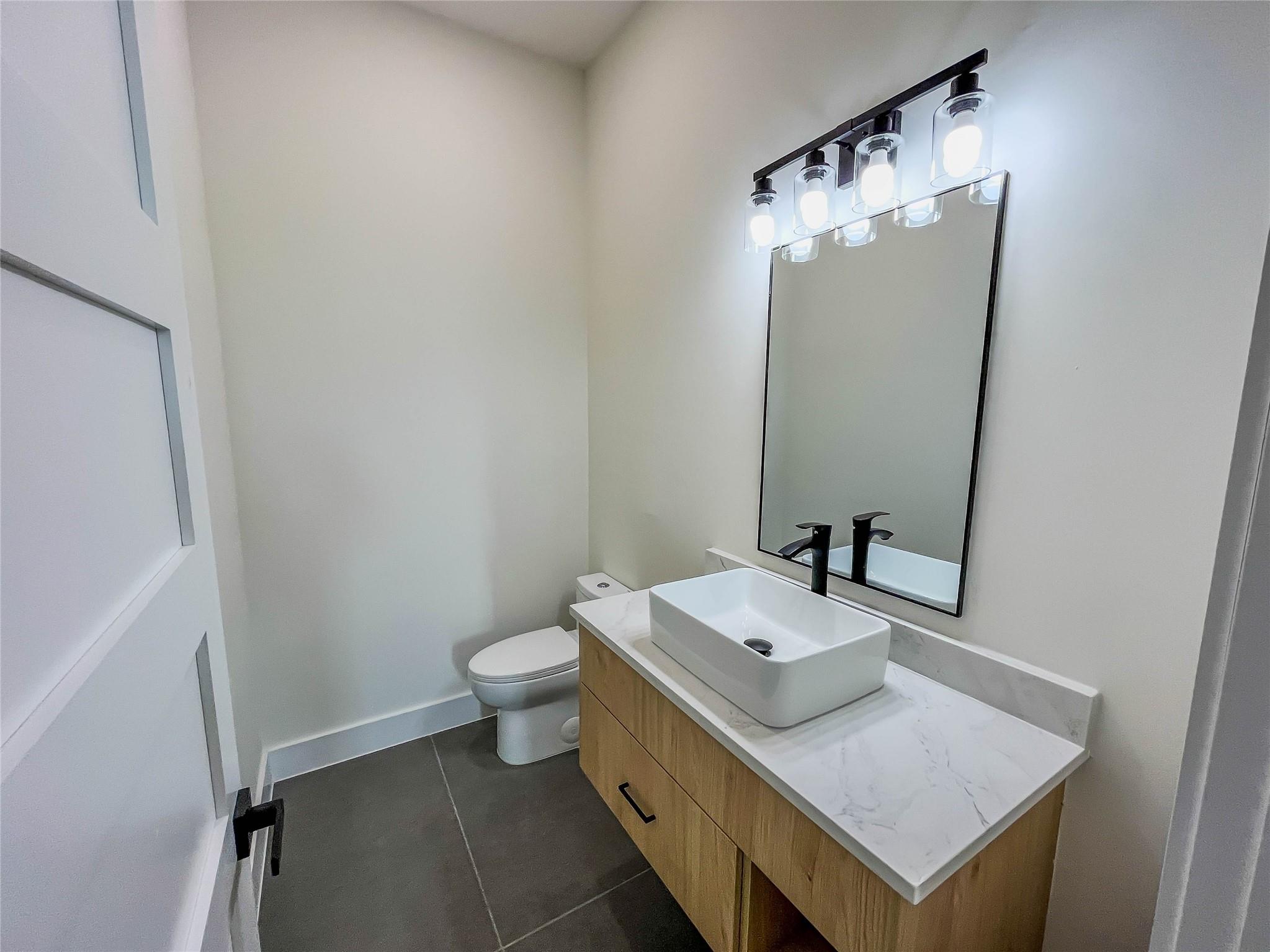 1020 Mountain Leather Dr Property Photo 12