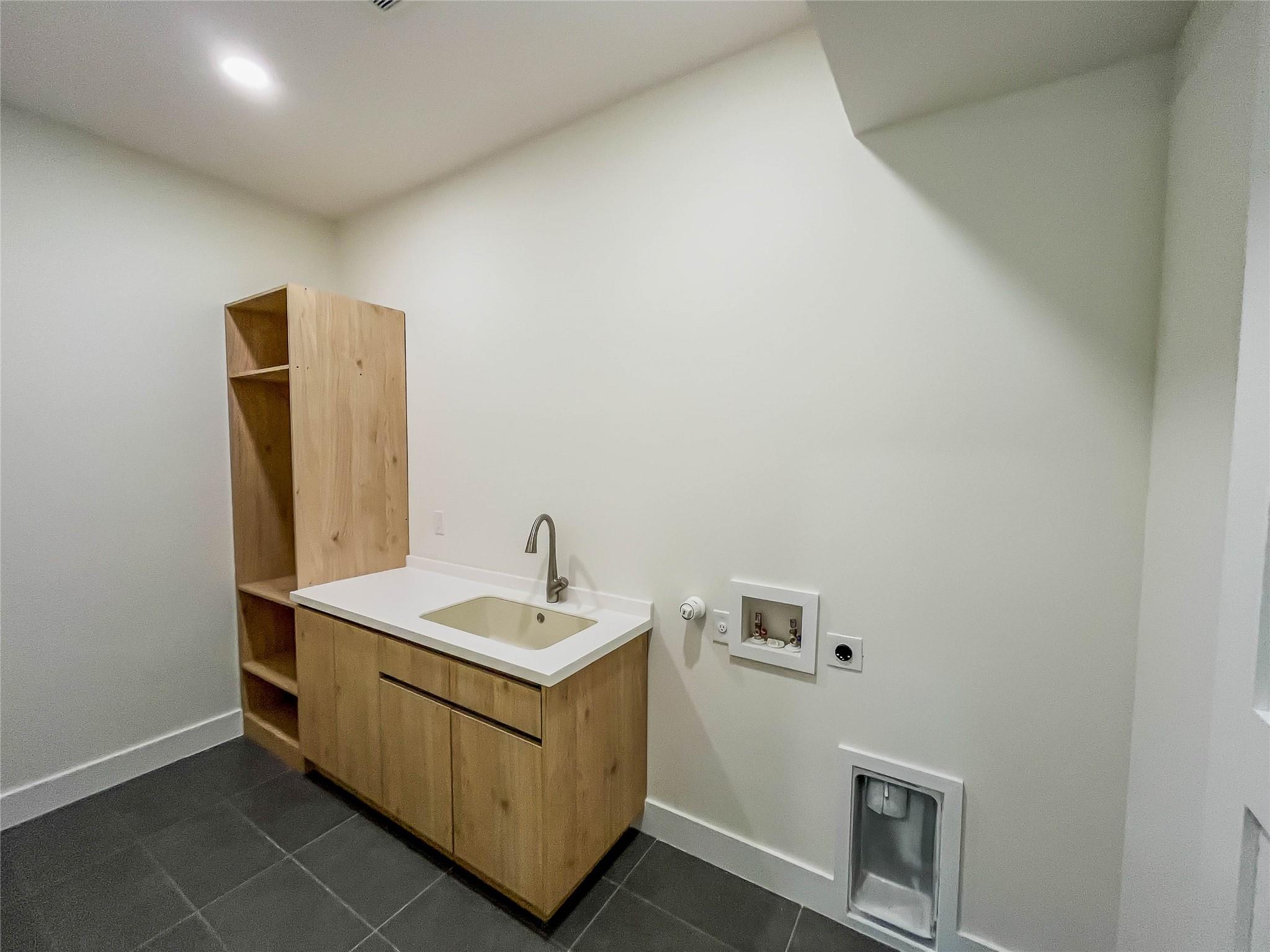 1020 Mountain Leather Dr Property Photo 18