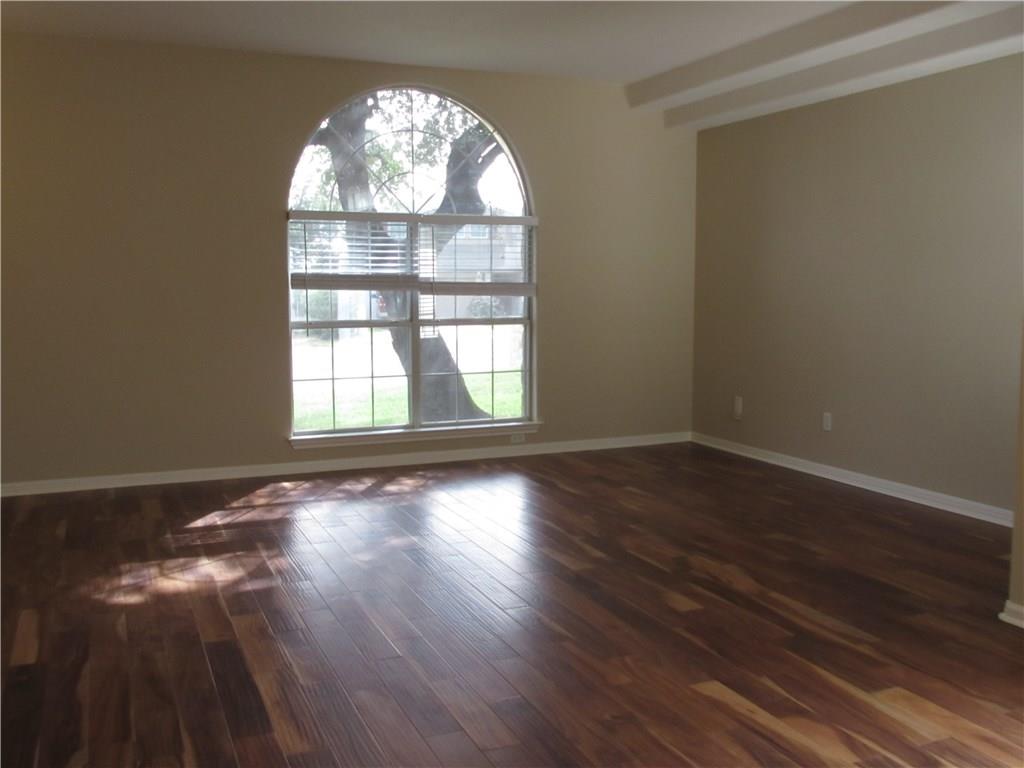 2405 Farragret Cv Property Photo 2