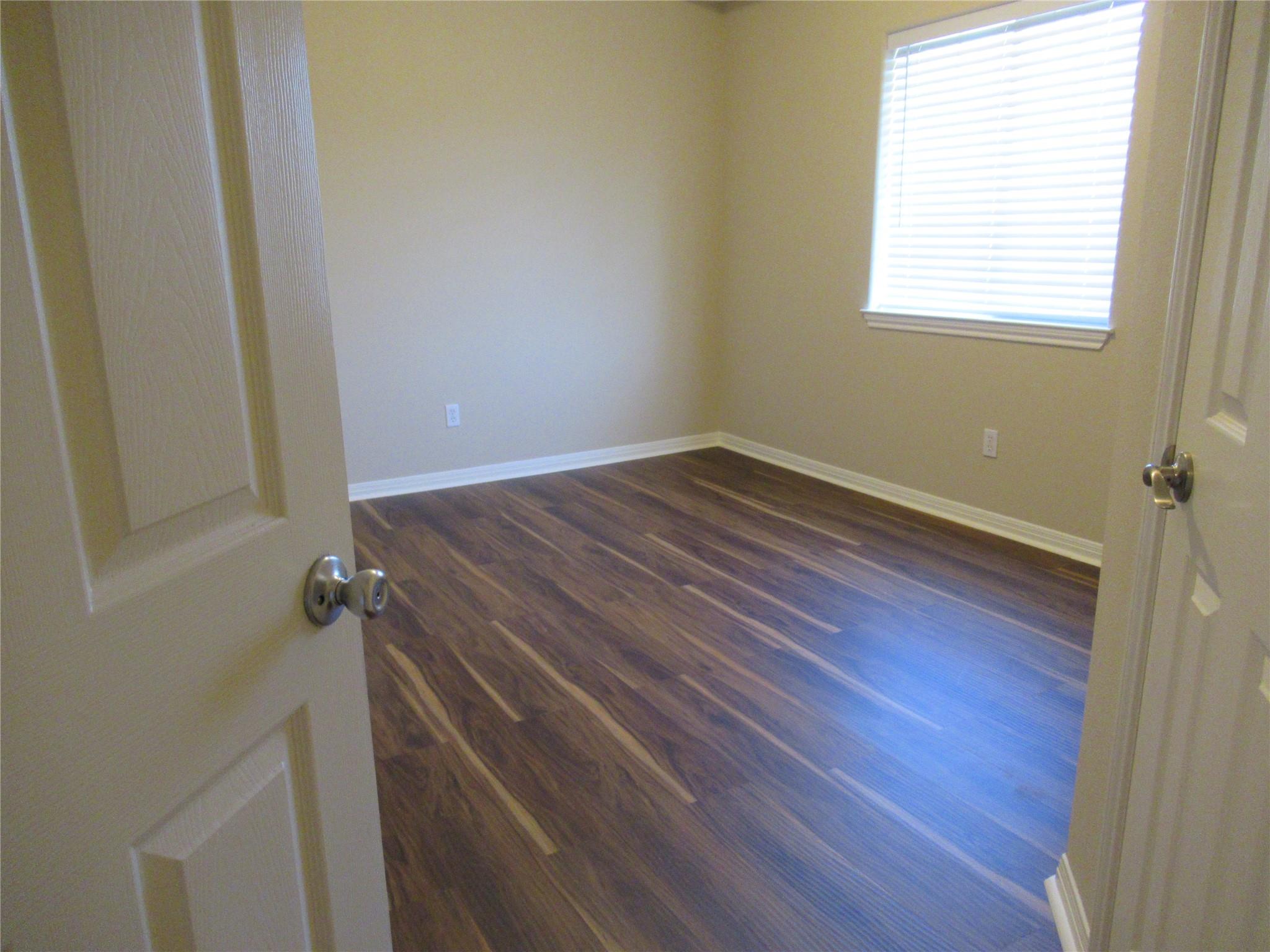 2405 Farragret Cv Property Photo 16