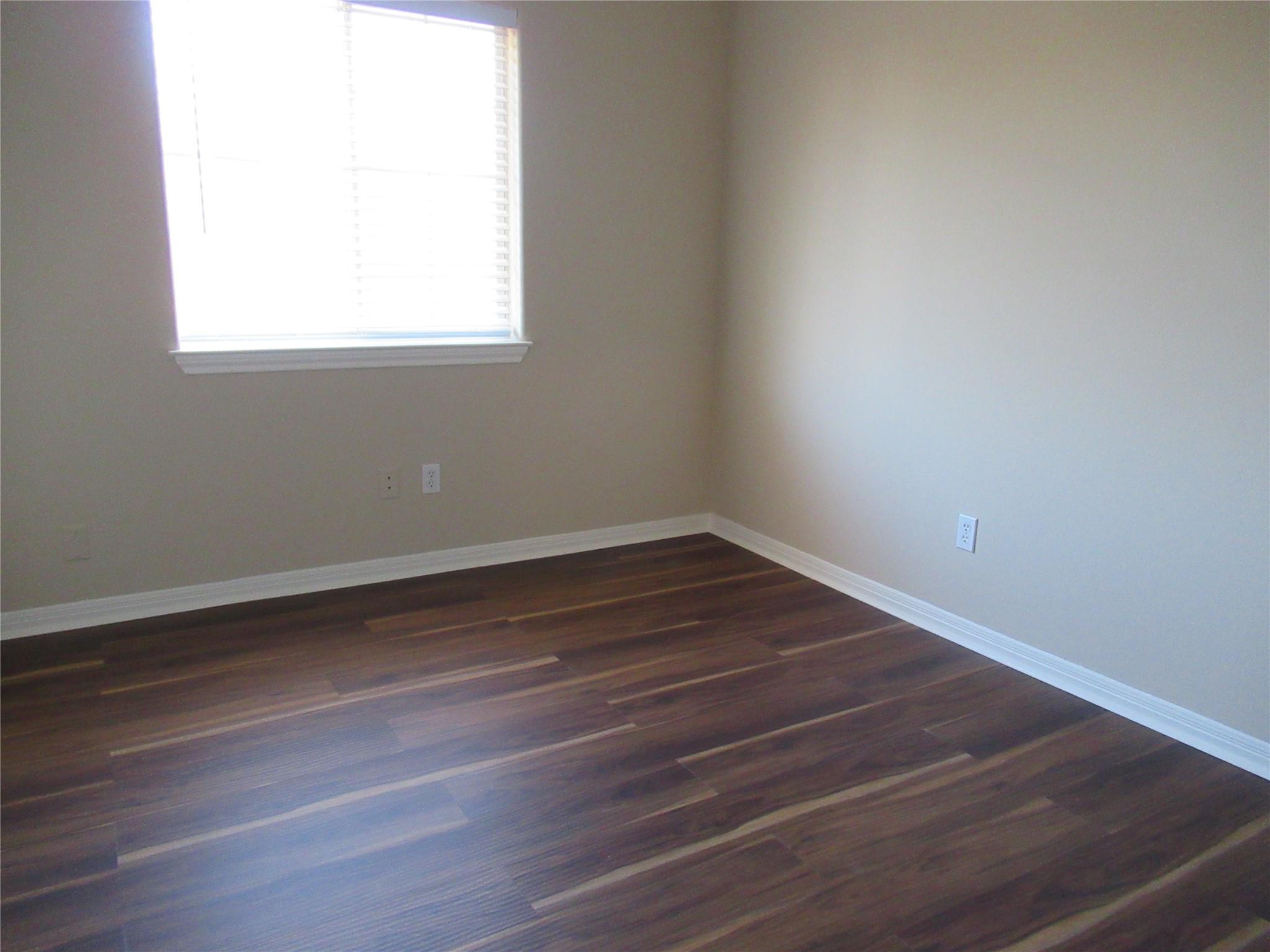 2405 Farragret Cv Property Photo 17