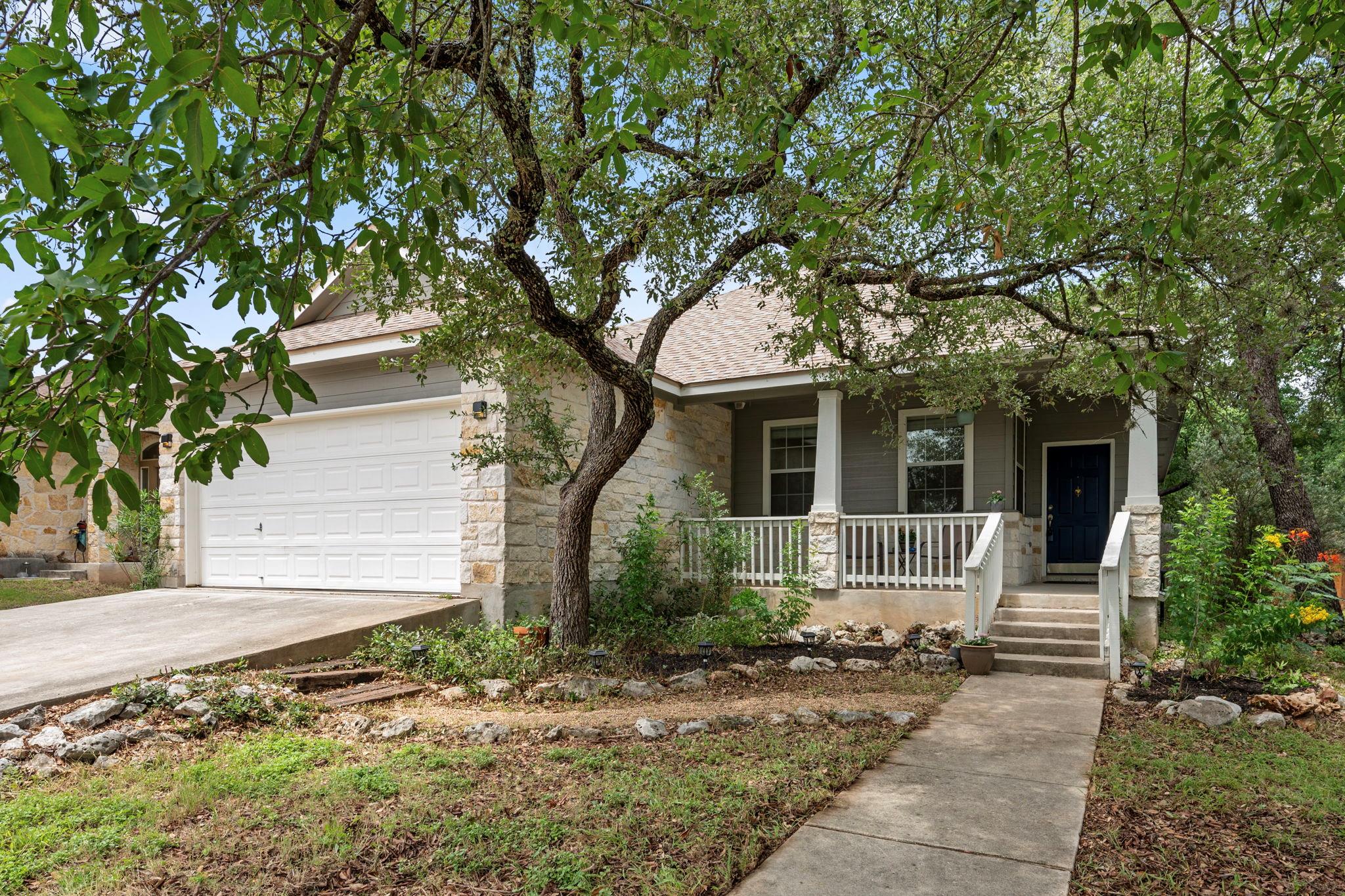 2038 Ridge View Dr Property Photo 1