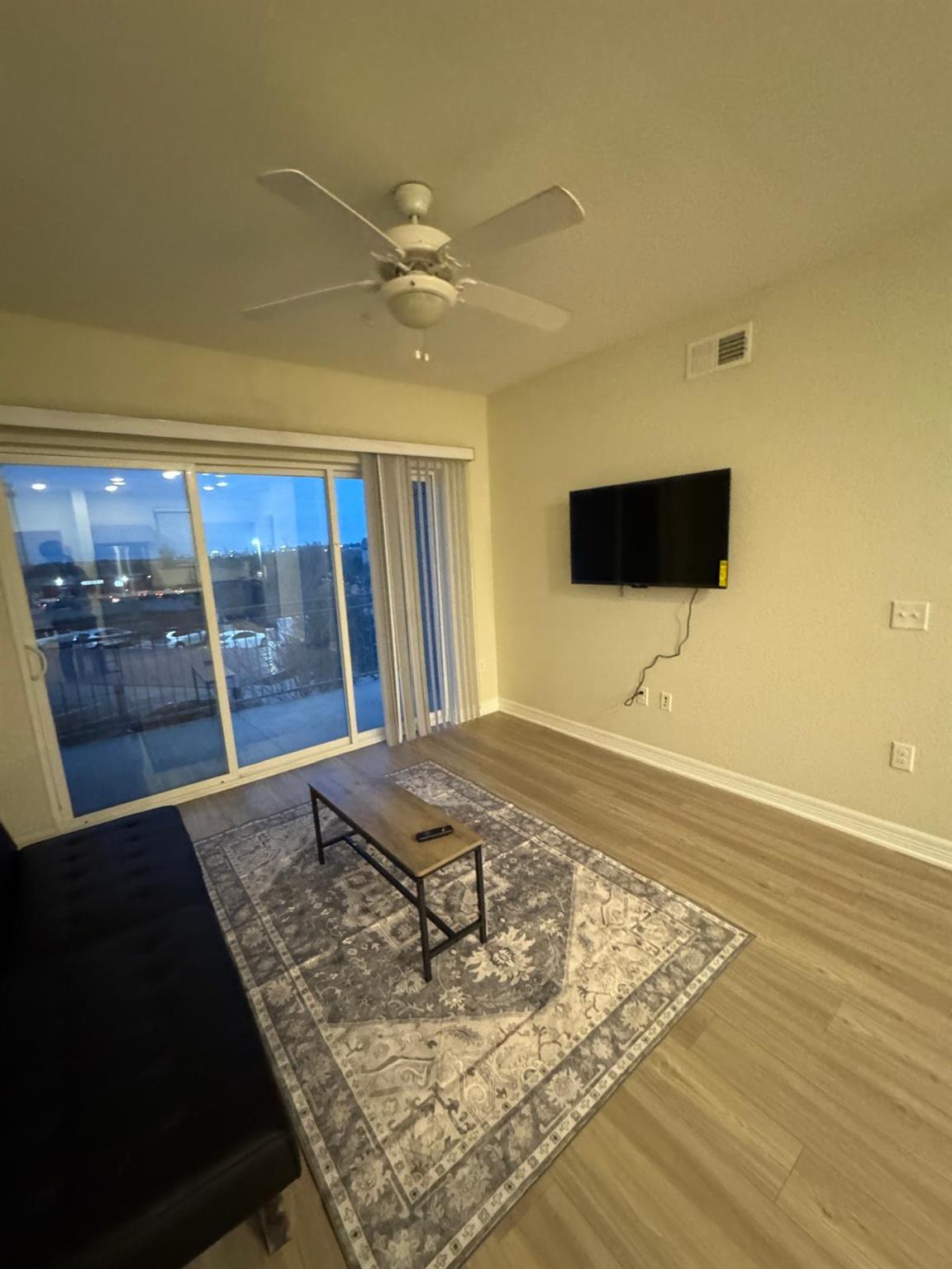 1201 W Whitestone Blvd Blvd Property Photo 11