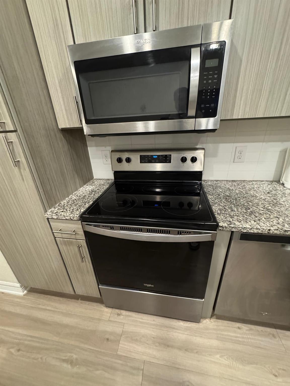 1201 W Whitestone Blvd Blvd Property Photo 16