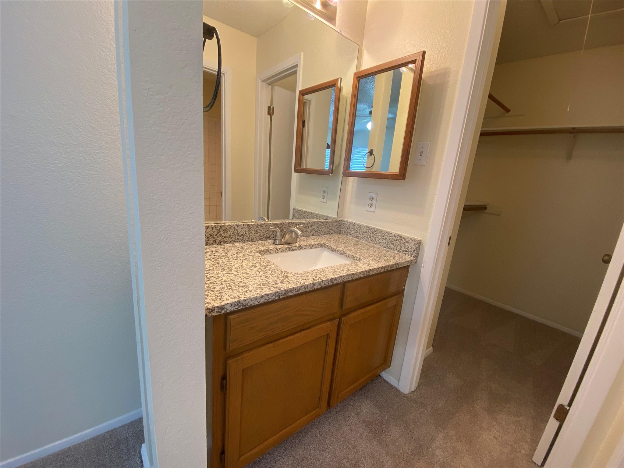 12307 Deer Falls Dr #b Property Photo 14