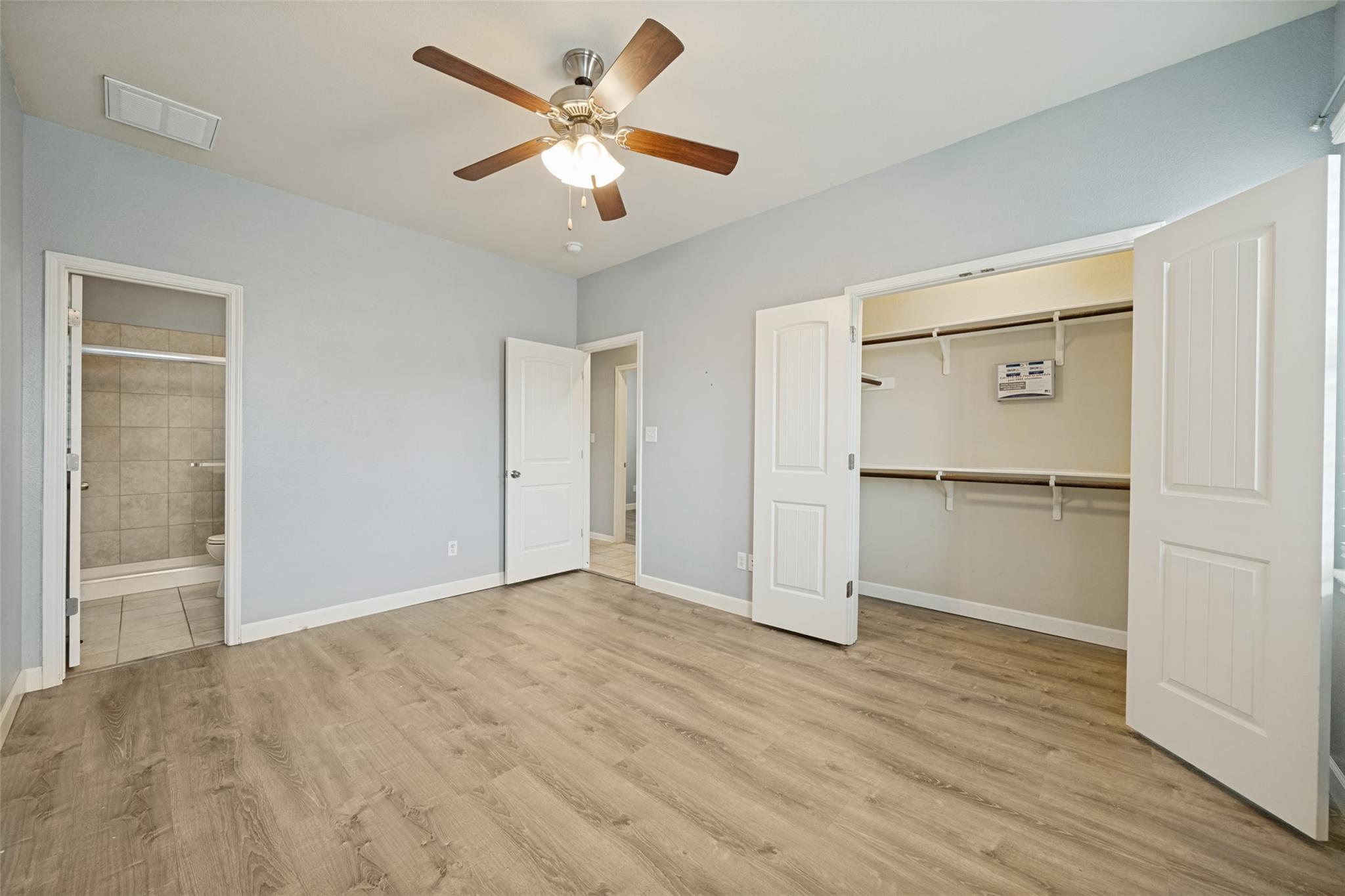 138 Wainscot Oak Way Property Photo 8