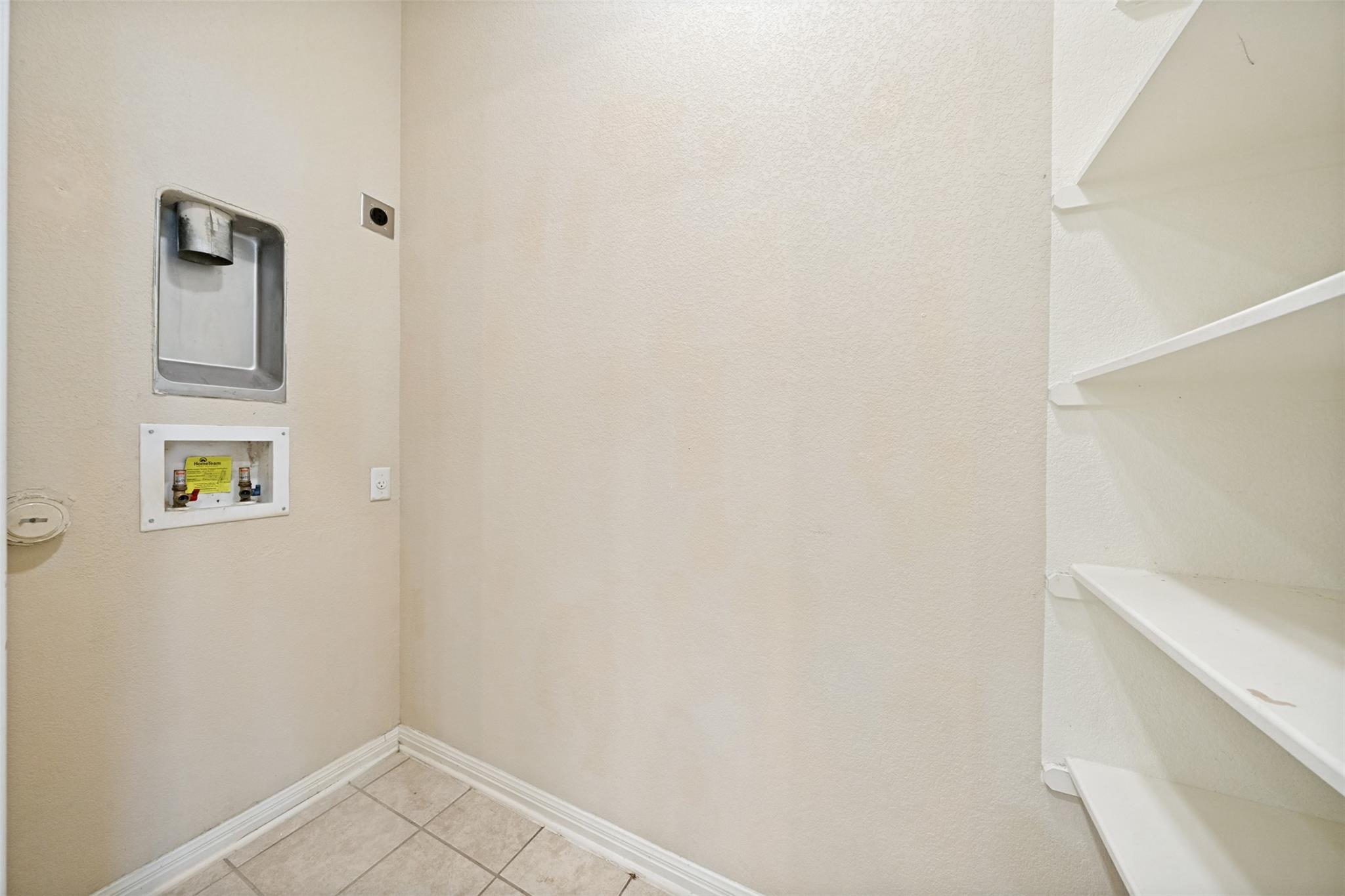 138 Wainscot Oak Way Property Photo 17