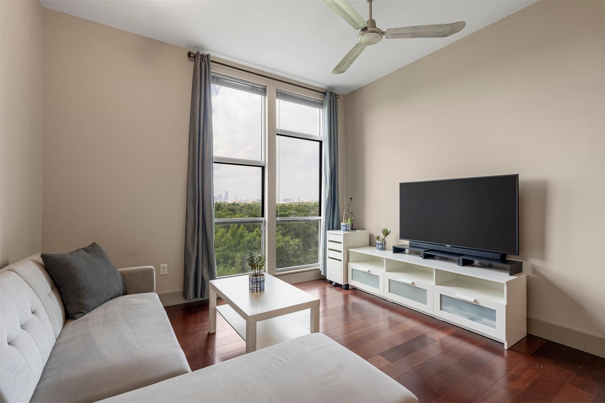 1320 Robert Browning St #408 Property Photo 3