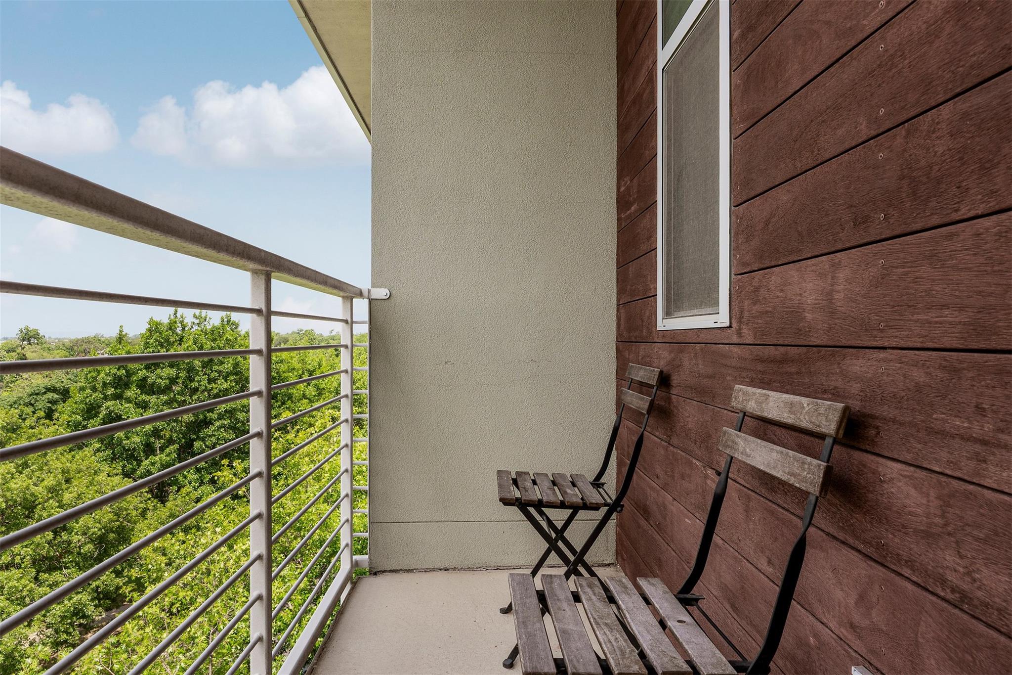 1320 Robert Browning St #408 Property Photo 7