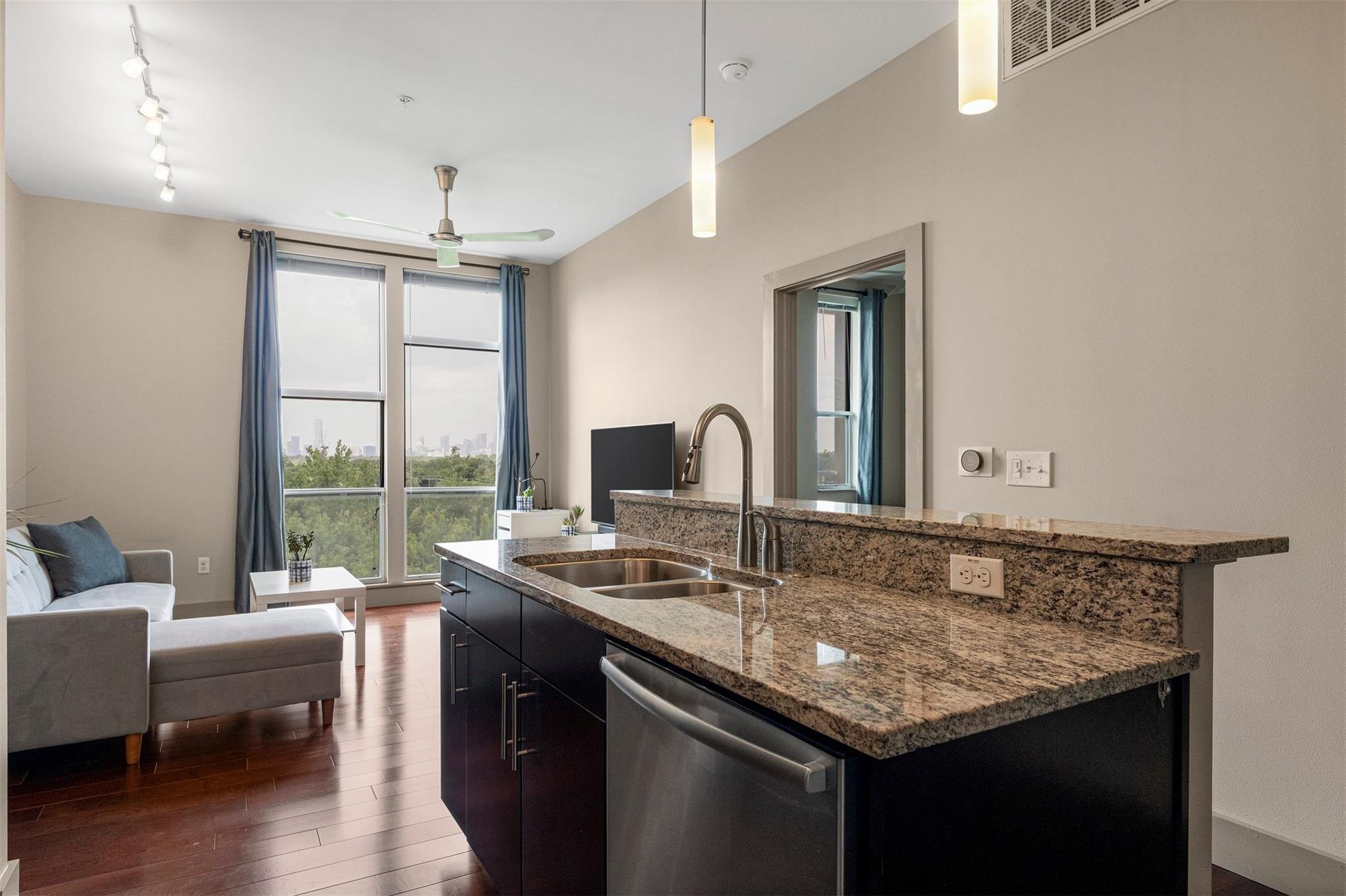 1320 Robert Browning St #408 Property Photo 14