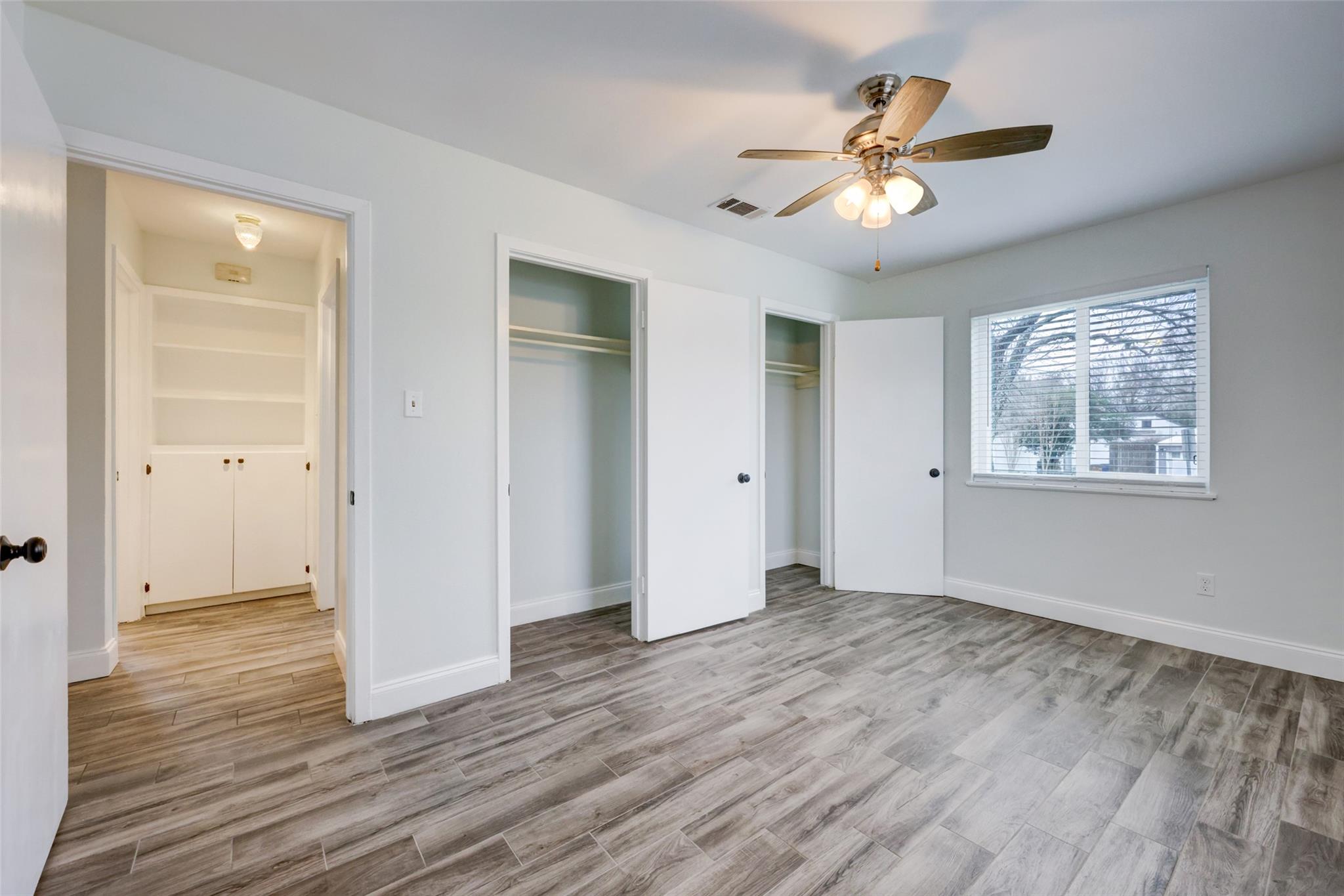 2701 St Edwards Cres #a Property Photo 10