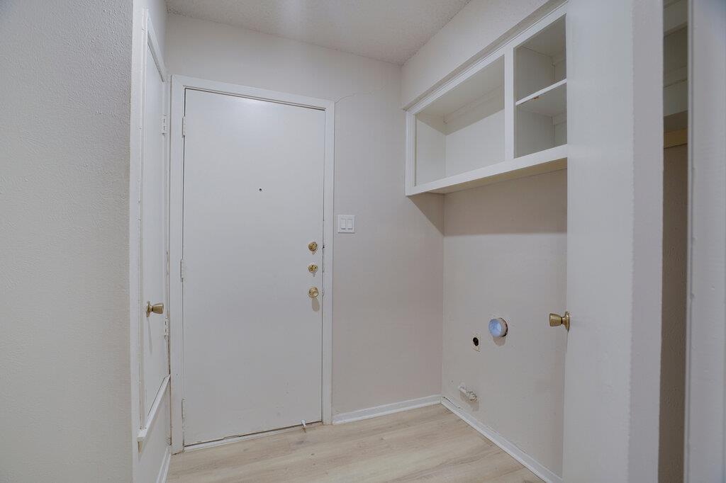 1206 Westcott Dr #b Property Photo 15