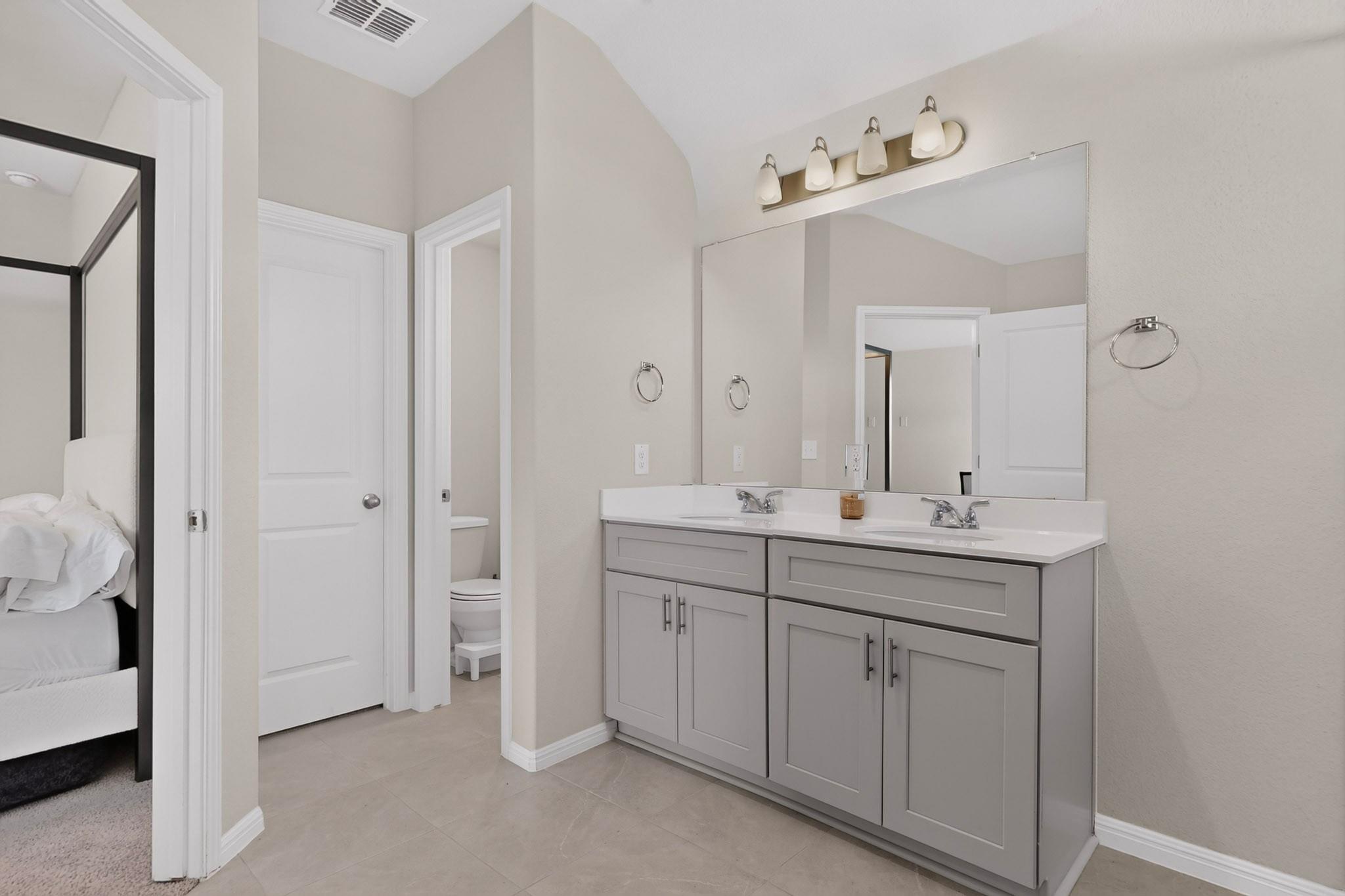 6317 Marsh Ln Property Photo 22
