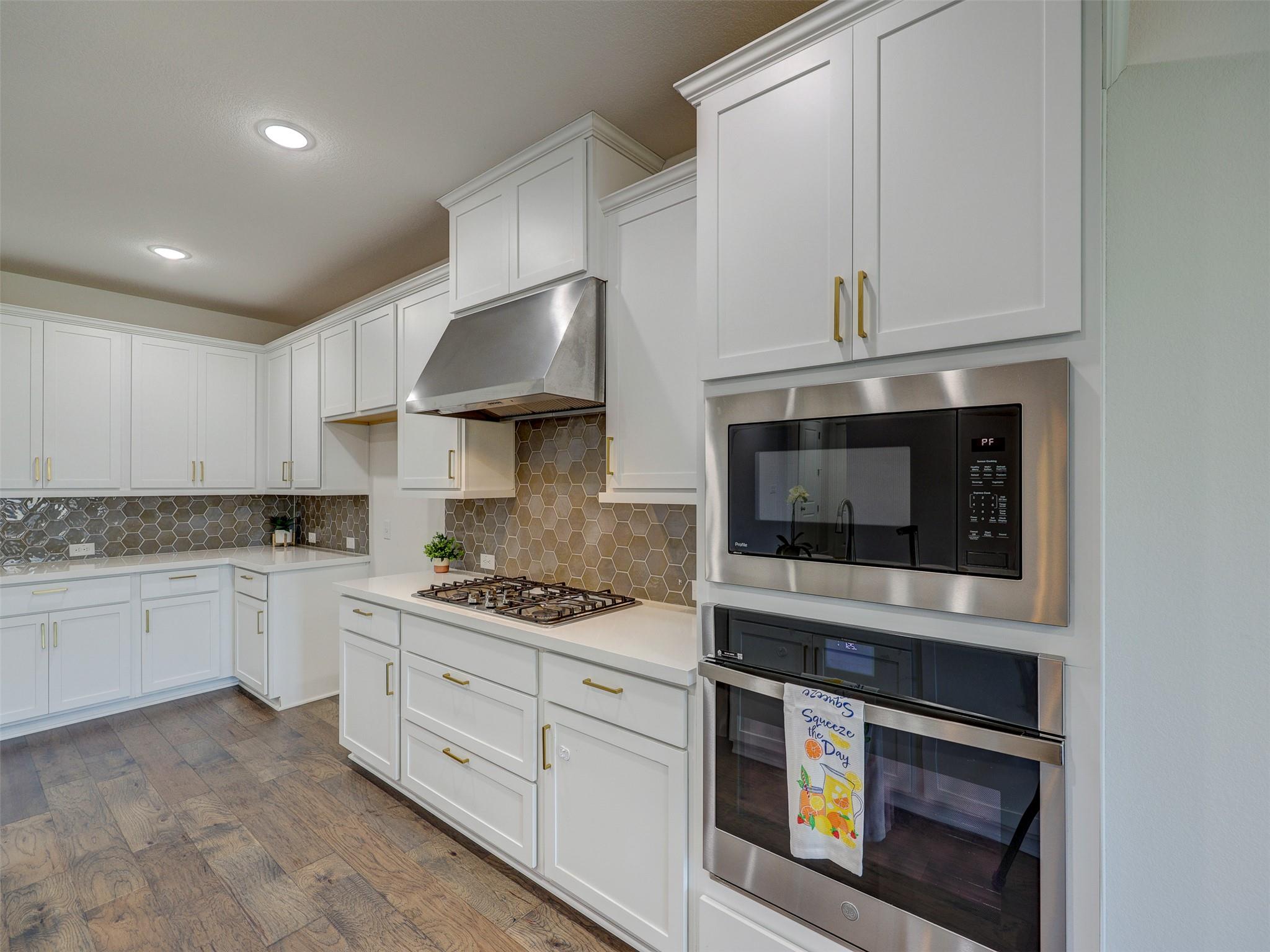 153 Milam Creek Dr Property Photo 10