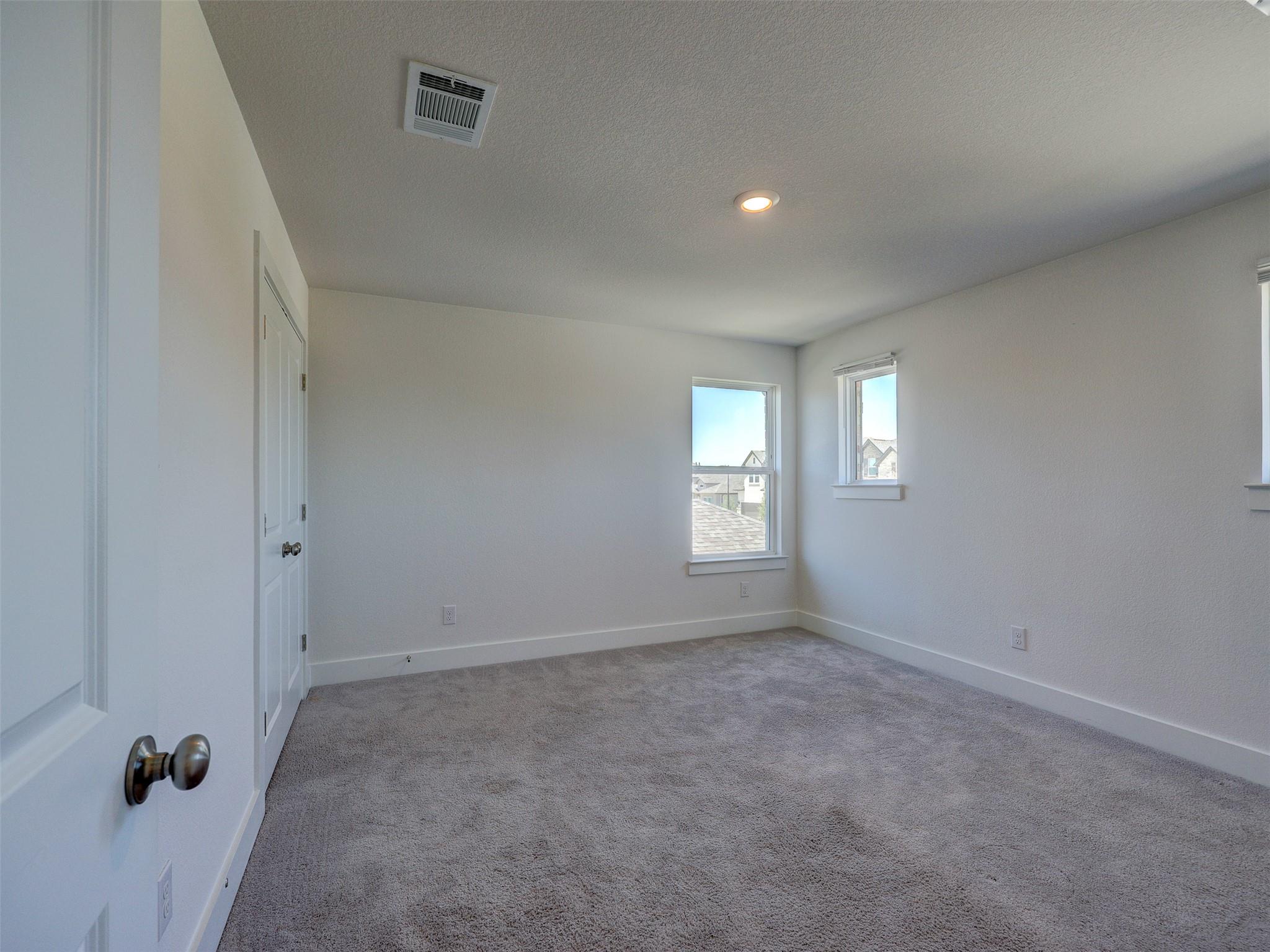 153 Milam Creek Dr Property Photo 28