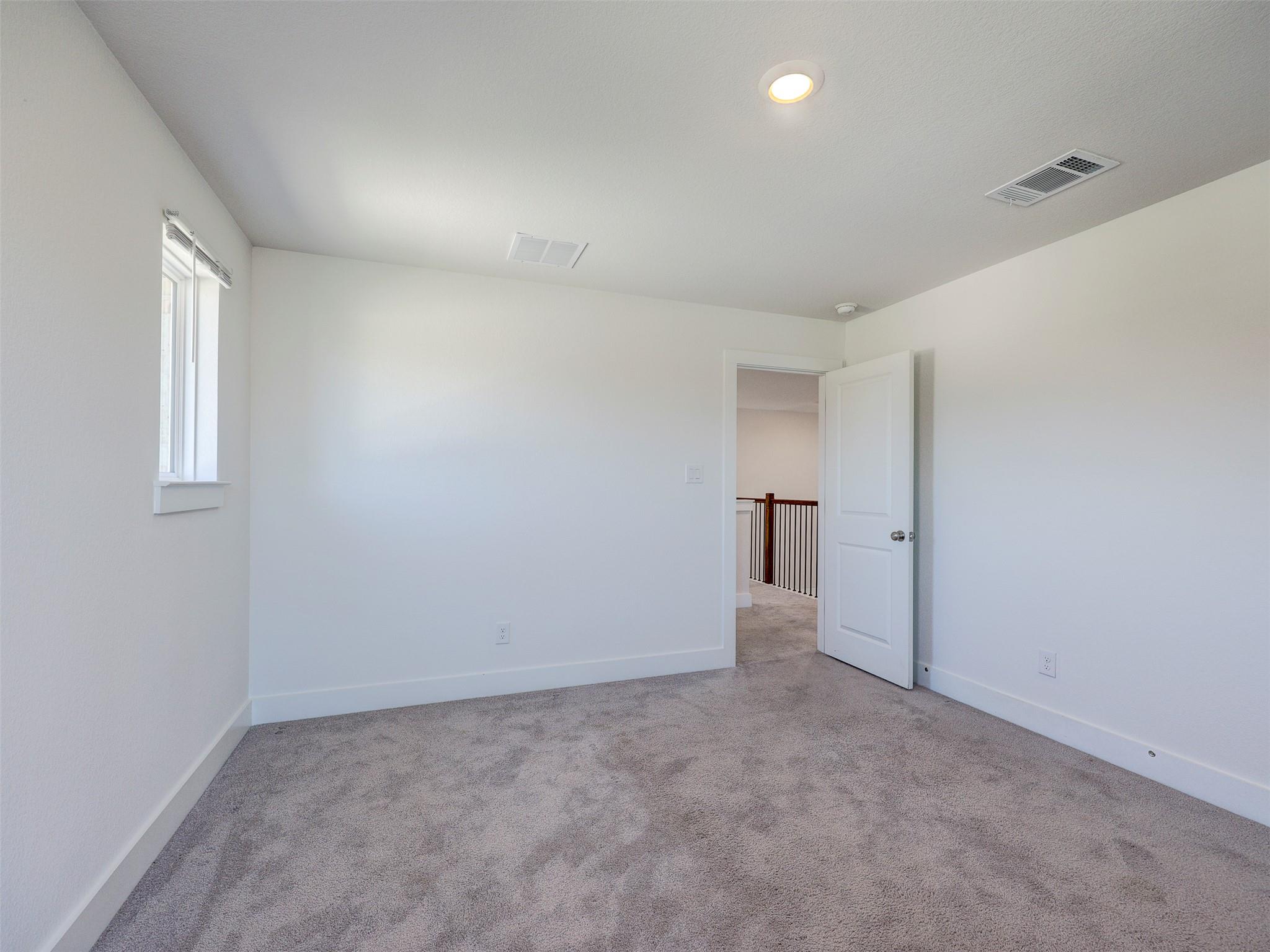 153 Milam Creek Dr Property Photo 33