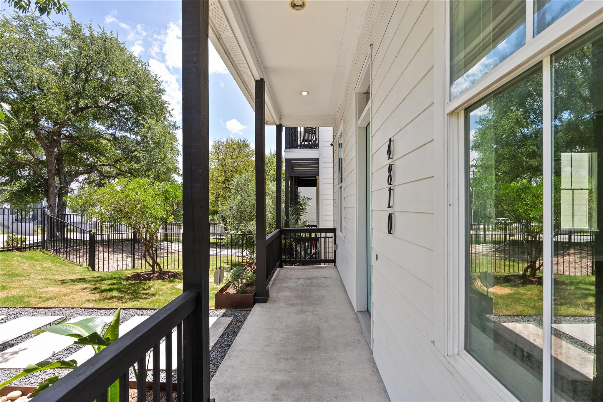 4810 Springdale Rd #19 Property Photo 4