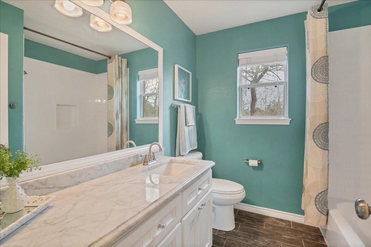 162 William Higgins Dr Property Photo 6