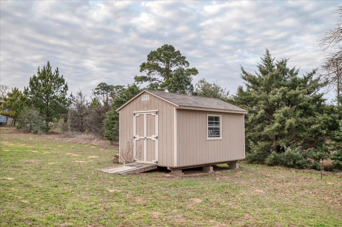 162 William Higgins Dr Property Photo 31