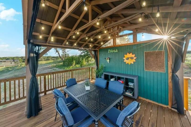 5386 Ranch Road 1376 Rd 148 Property Photo 4
