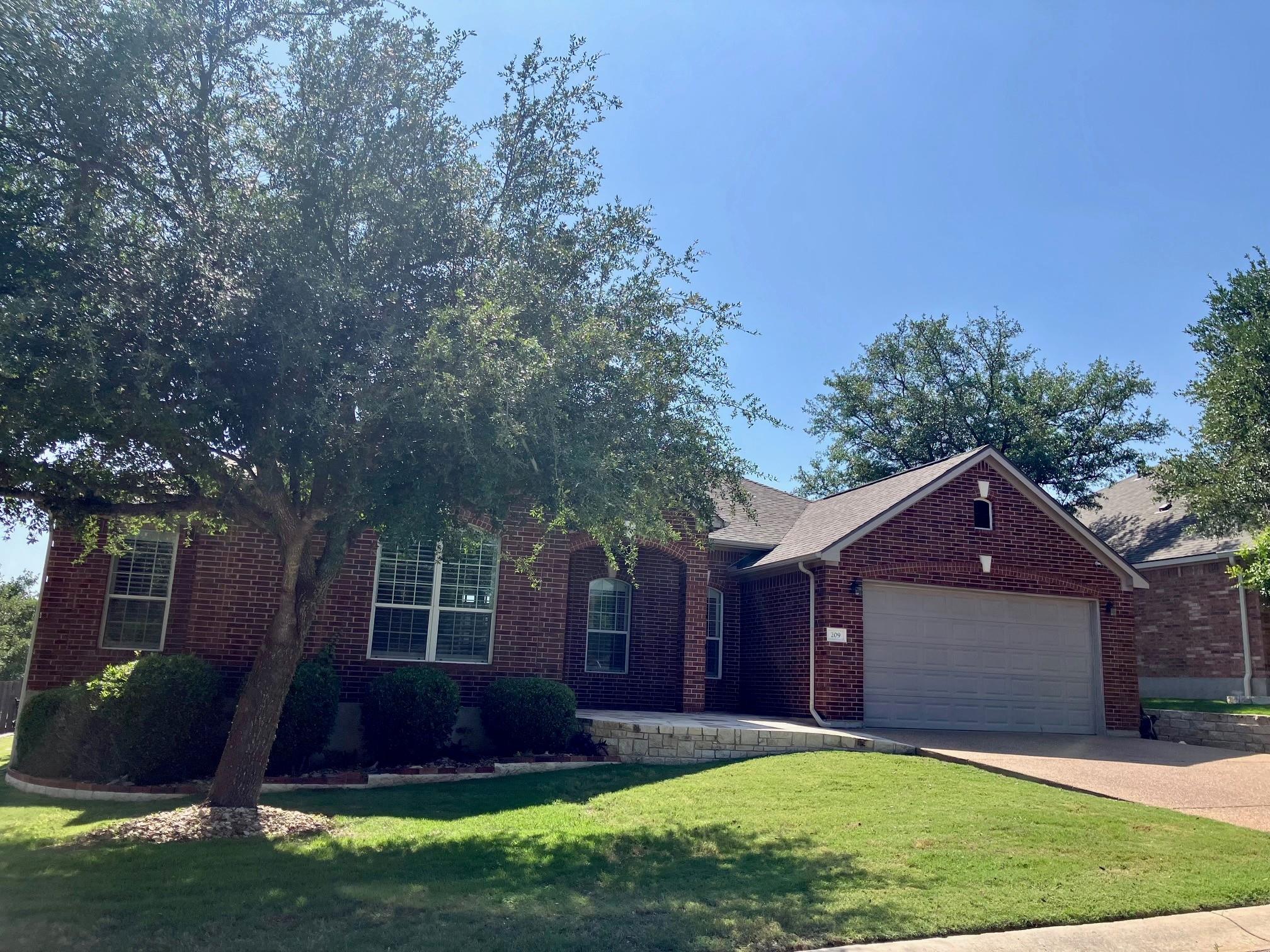209 Country Creek Dr Property Photo