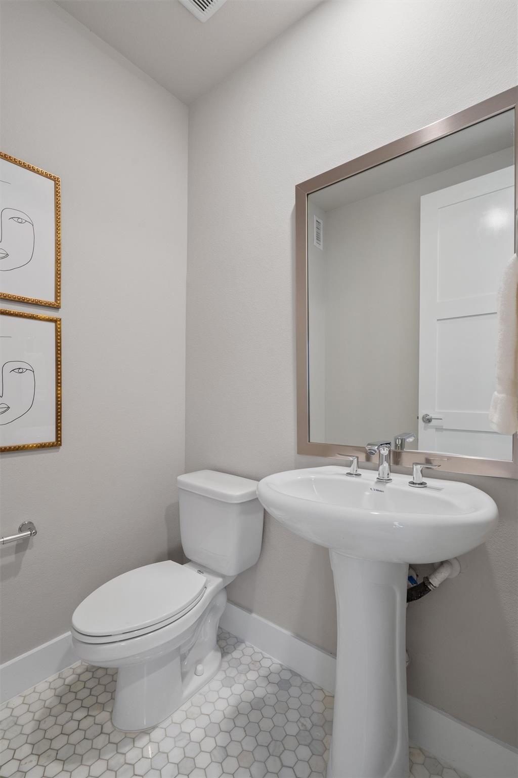 3500 Harmon Ave 6 Property Photo 15