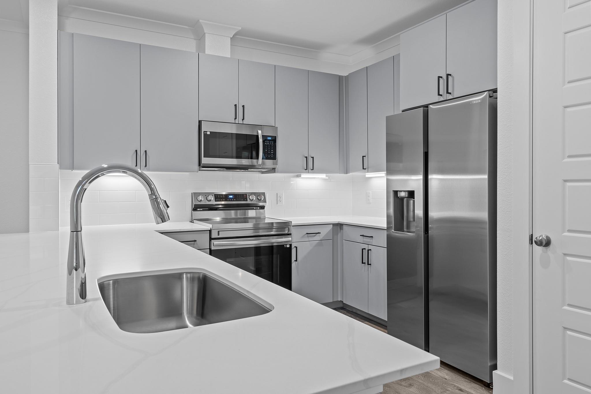 1664 Hillside Terrace None #1112 Property Photo 18