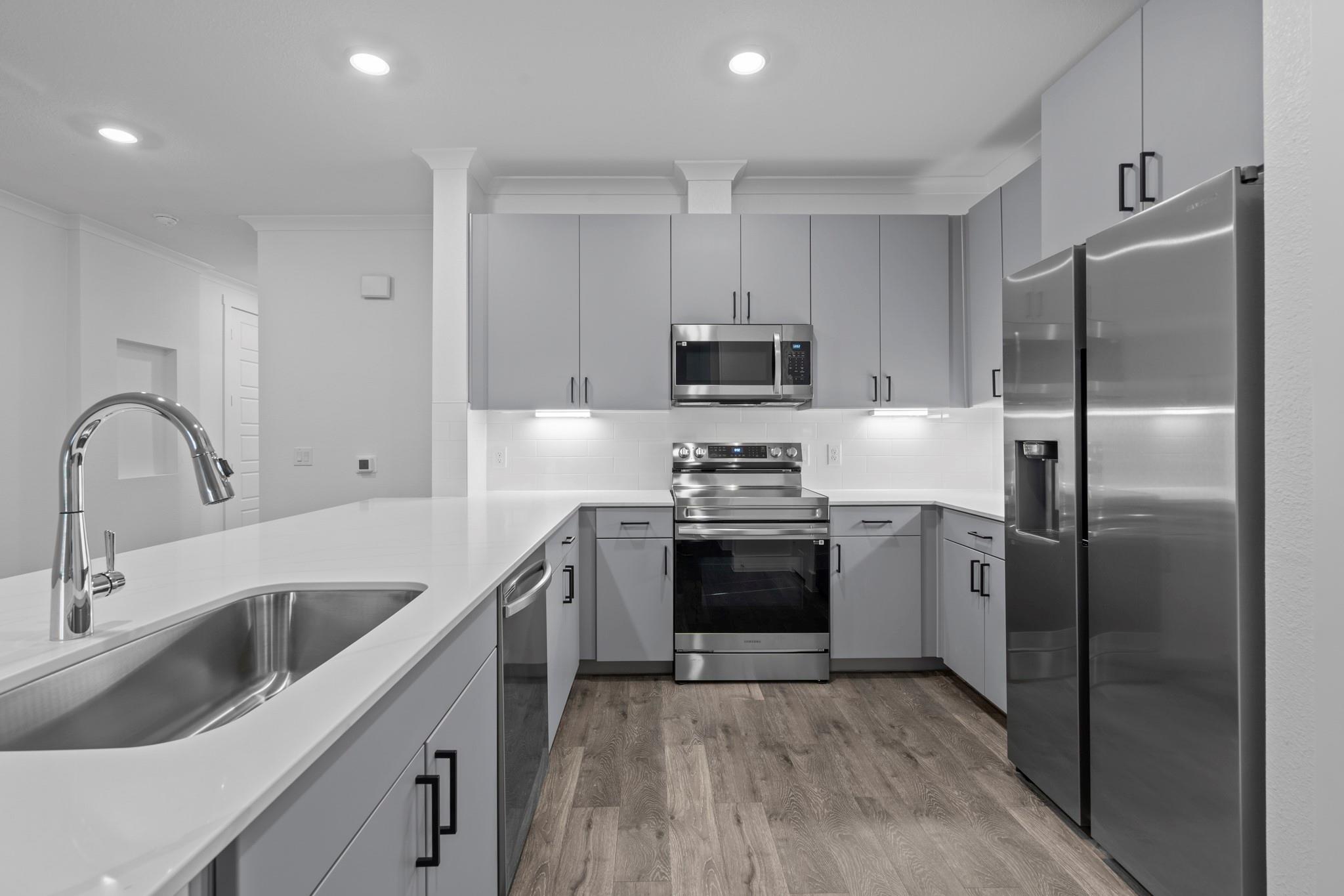 1664 Hillside Terrace None #1112 Property Photo 19