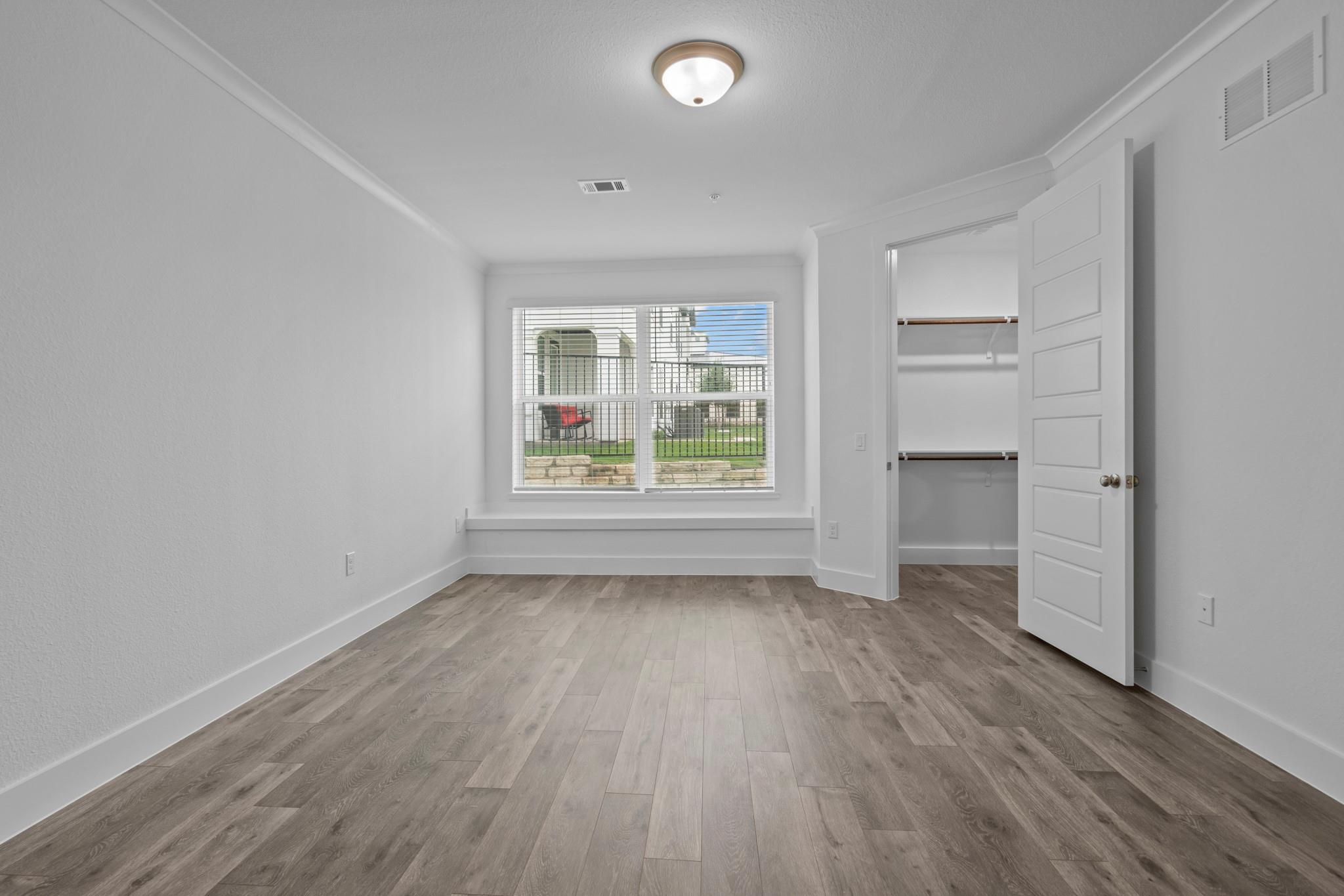 1664 Hillside Terrace None #1112 Property Photo 25