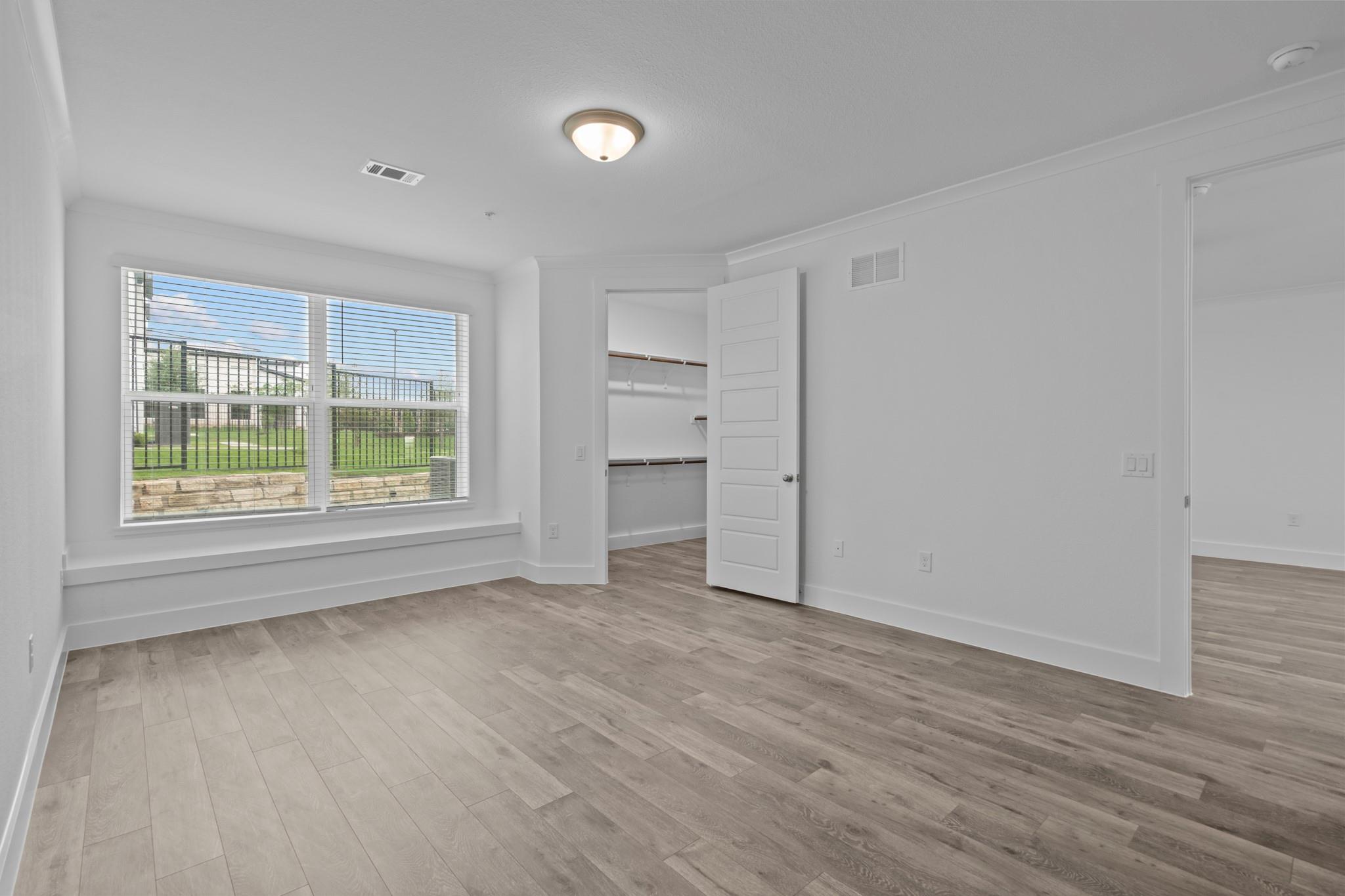 1664 Hillside Terrace None #1112 Property Photo 26