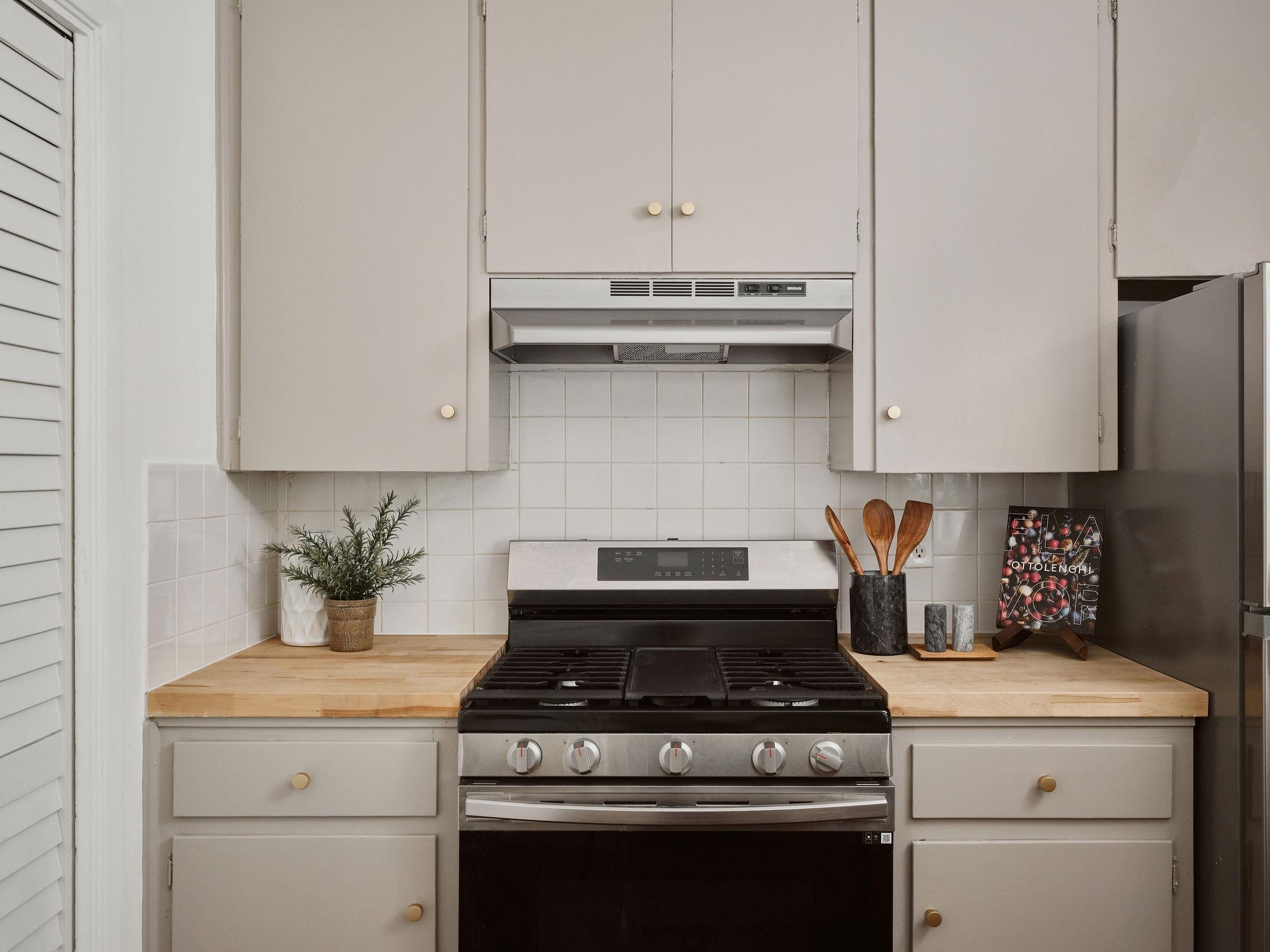 5212 Woodrow Ave #a Property Photo 10