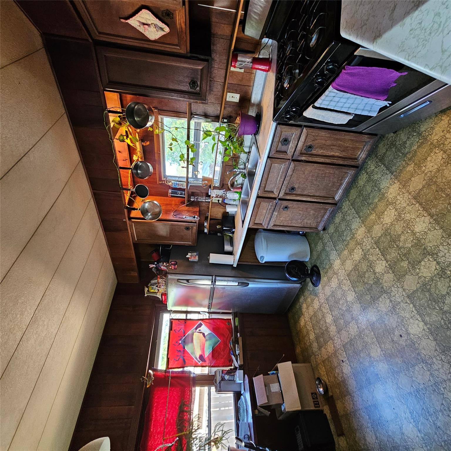 106 W Walnut Dr Property Photo 6