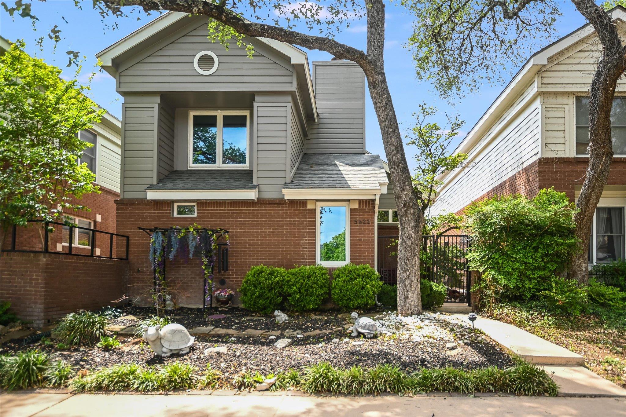 5622 Parade Rdg Property Photo
