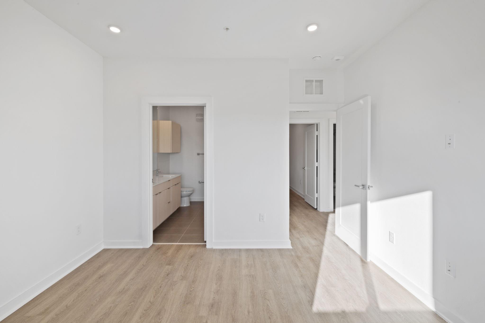 4802 S Congress Ave 307 Property Photo 6