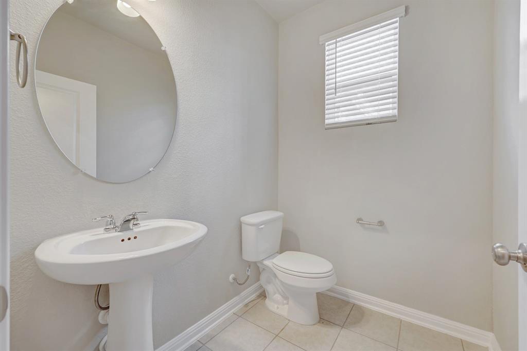 305 Toddy Way Property Photo 22