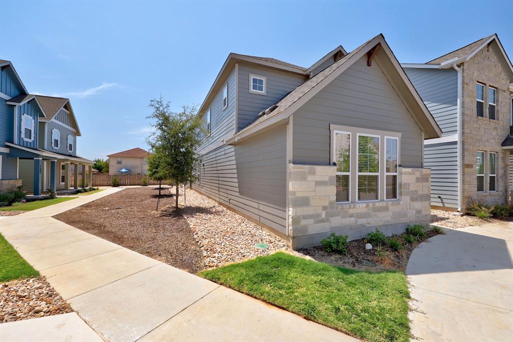 305 Toddy Way Property Photo 26