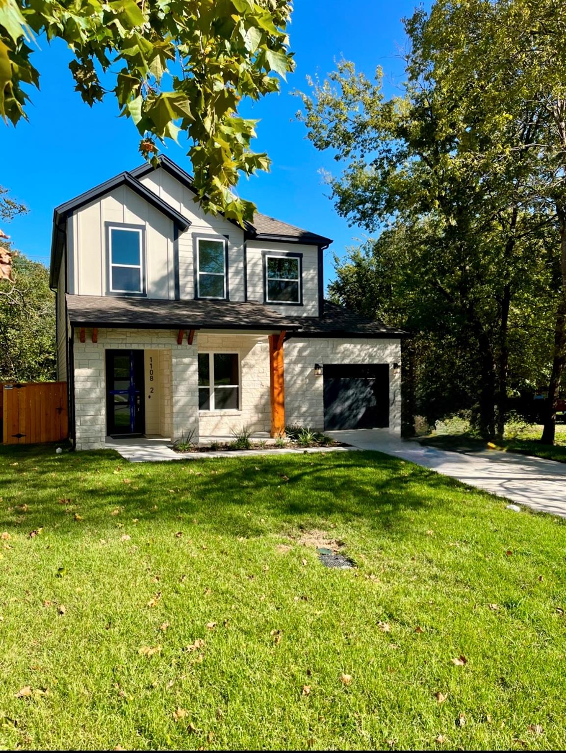 1108 Floradale Dr 2 Property Photo 2