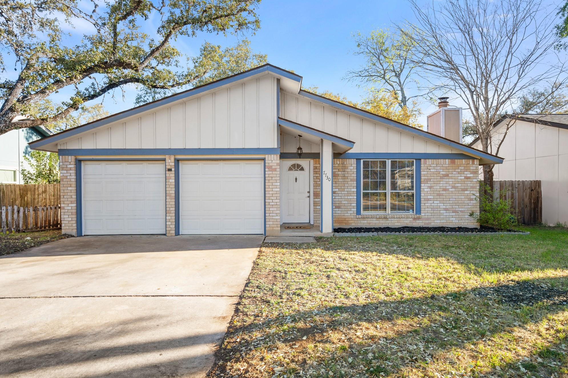 7730 Croftwood Dr Property Photo