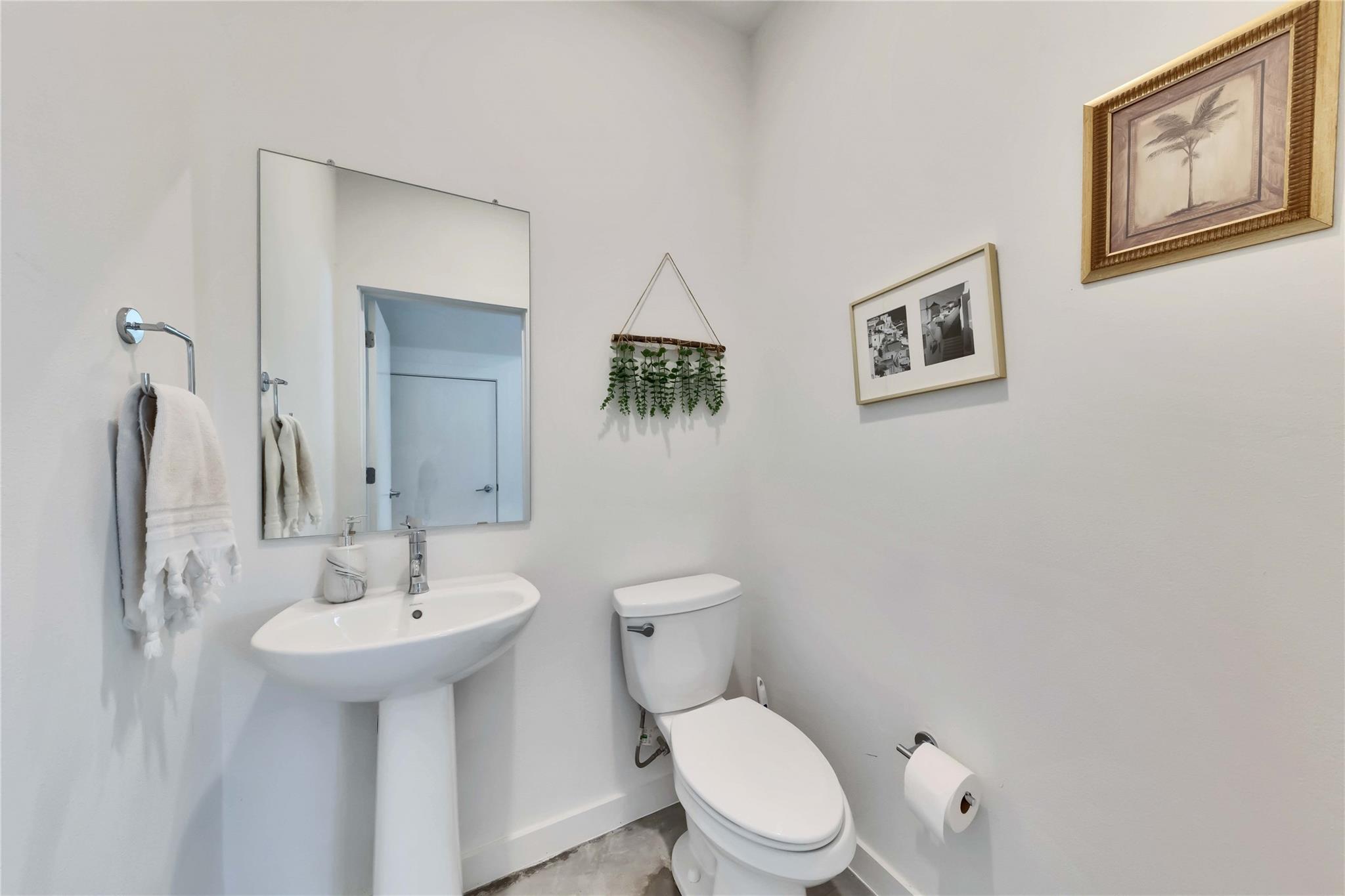 814 N Bluff Dr #82 Property Photo 16