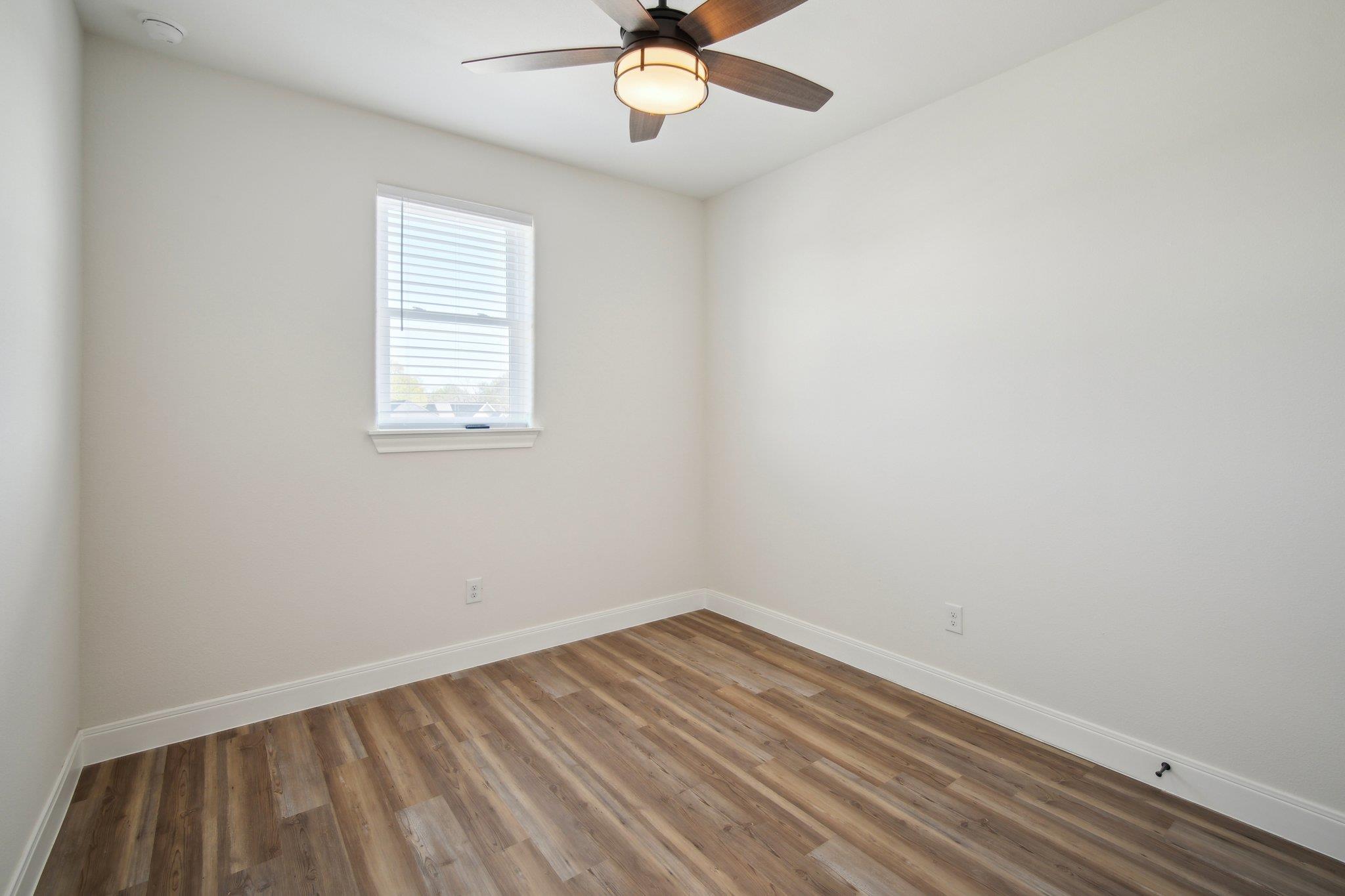 109 Callie St Property Photo 33