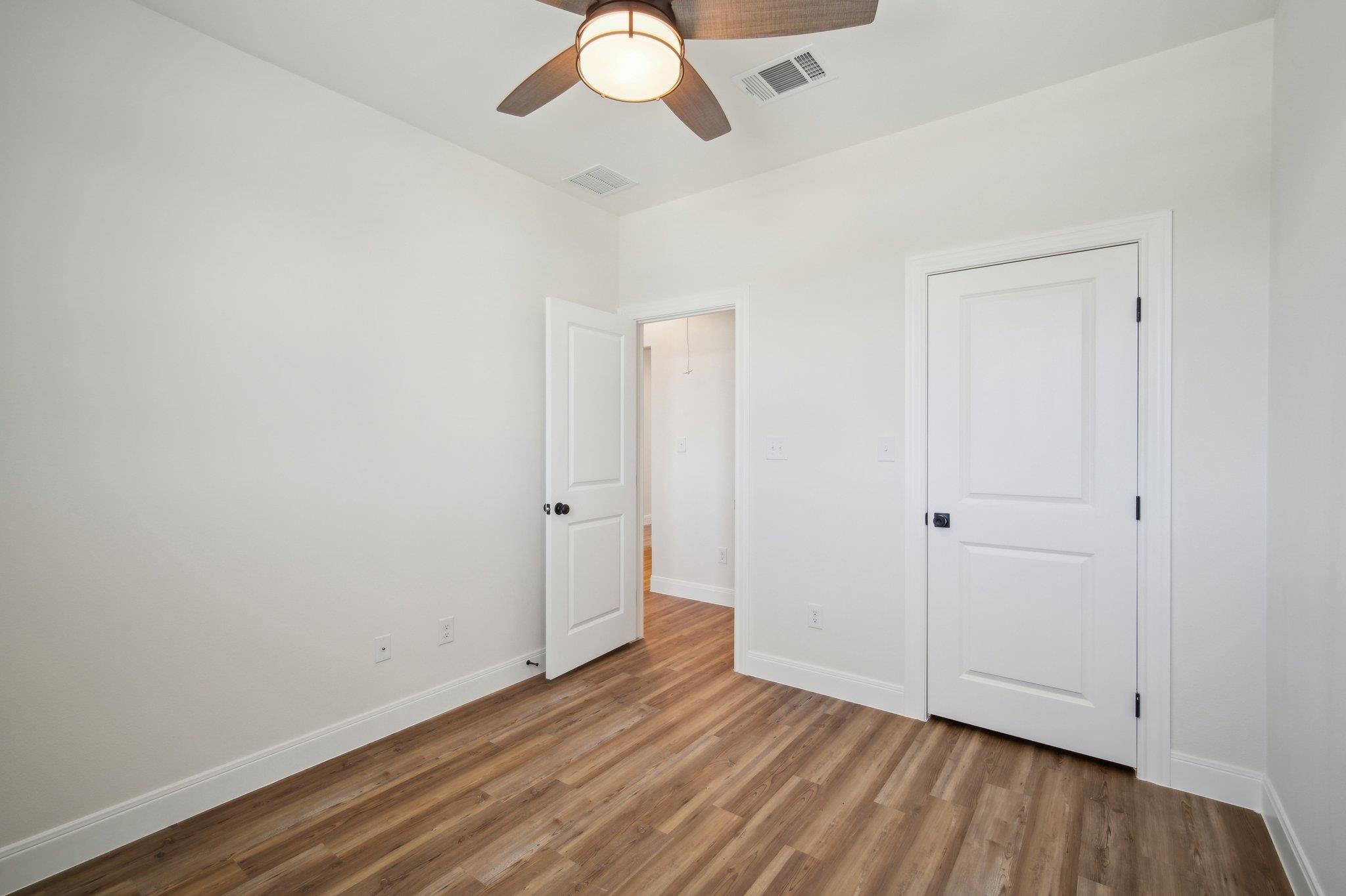 109 Callie St Property Photo 36