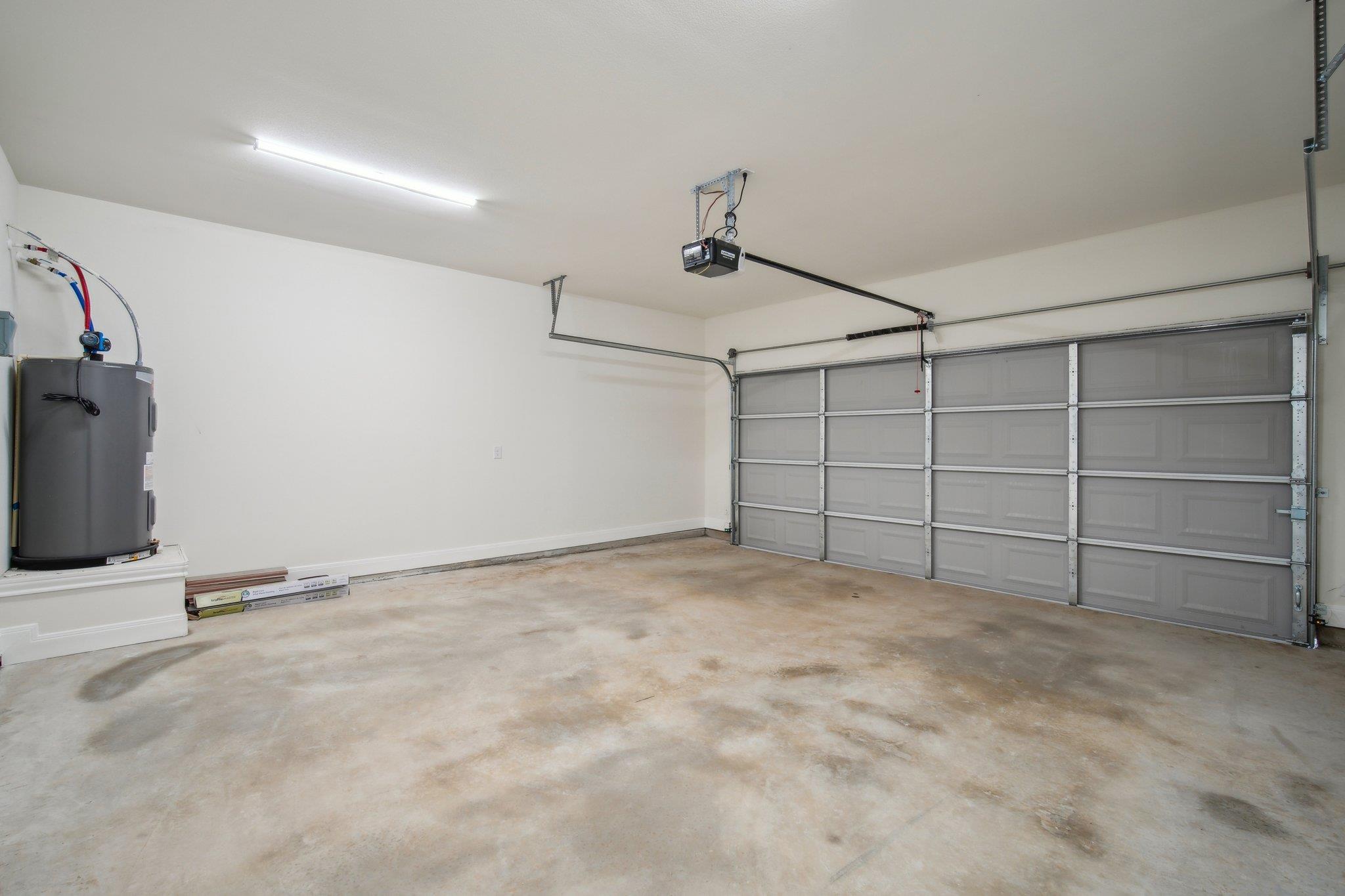 109 Callie St Property Photo 38