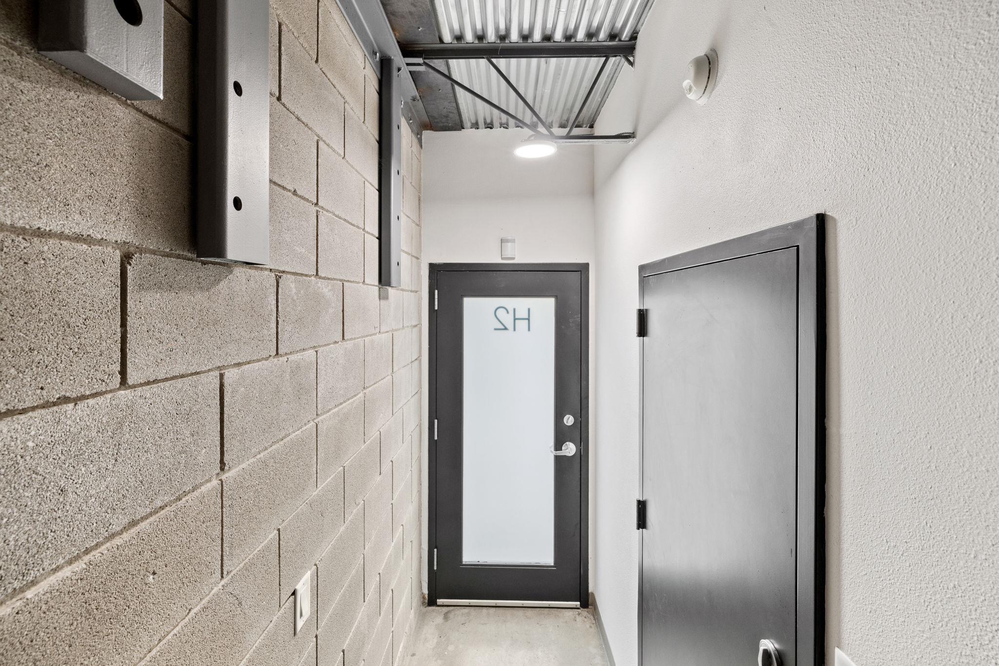 4801 S. Congress Ave #h2 Property Photo 3