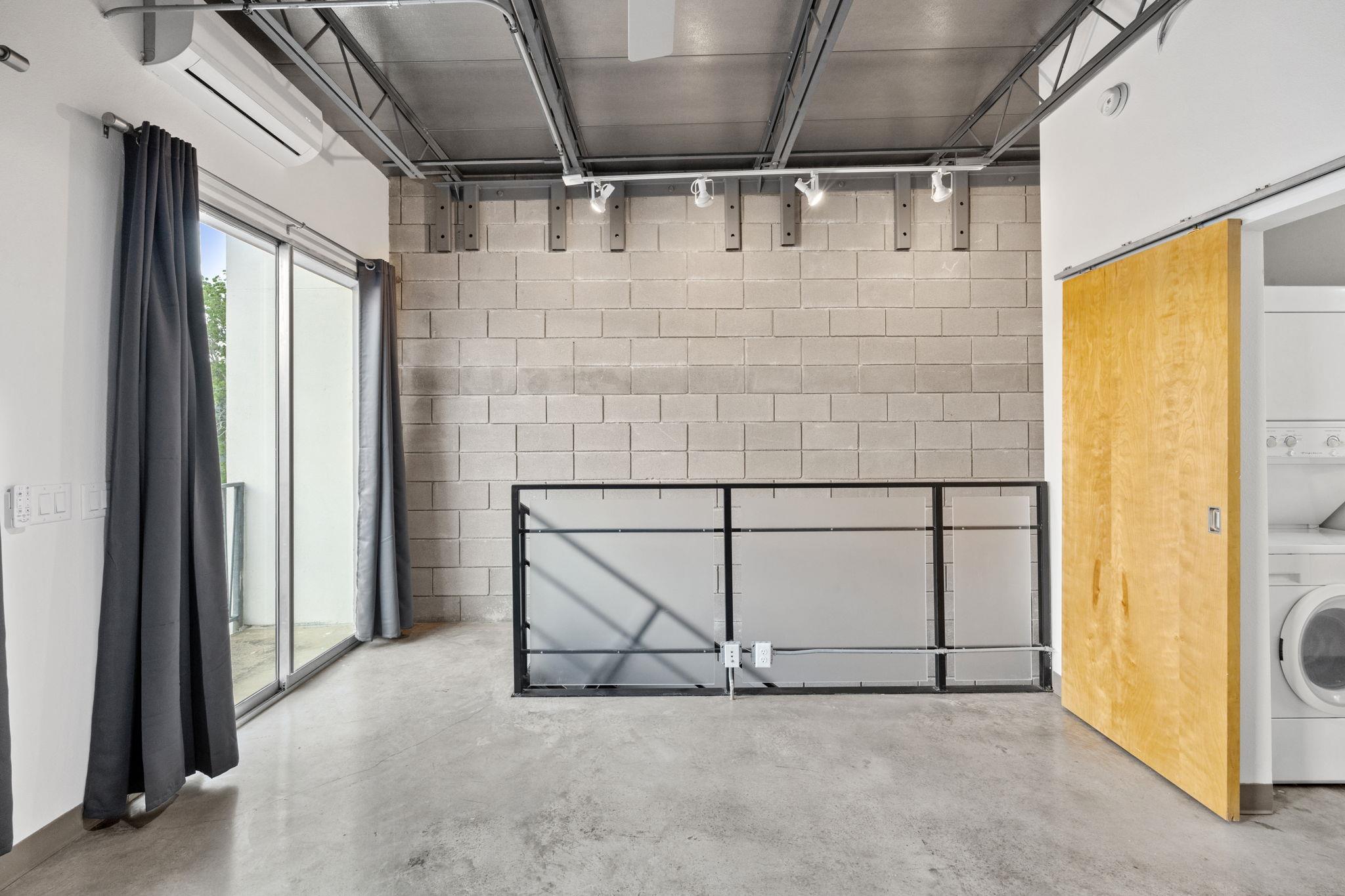 4801 S. Congress Ave #h2 Property Photo 16
