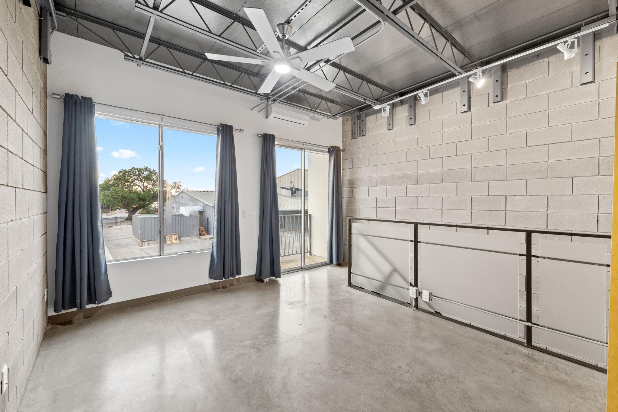 4801 S. Congress Ave #h2 Property Photo 17